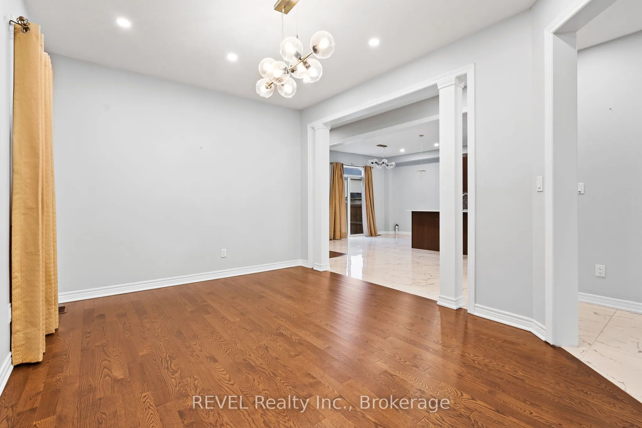 32 Sparkle Drive