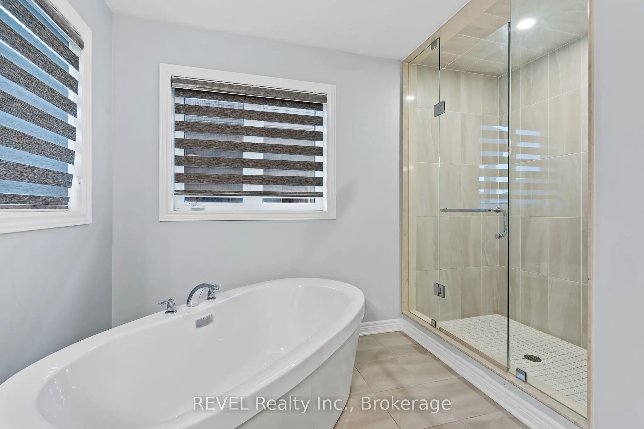 32 Sparkle Drive