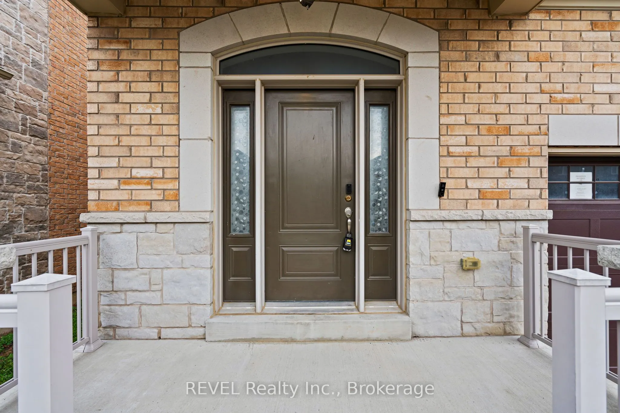 32 Sparkle Drive
