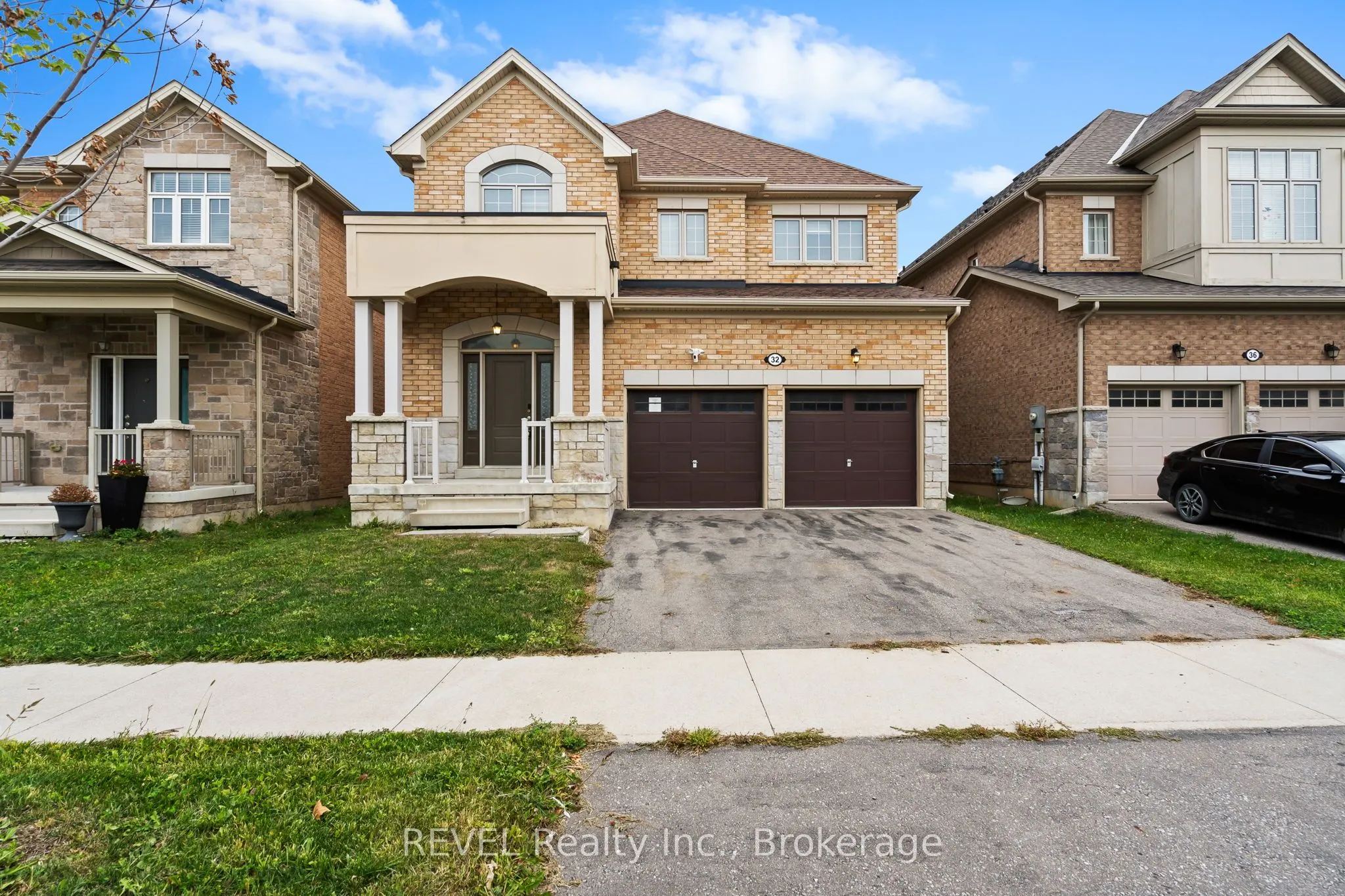 32 Sparkle Drive