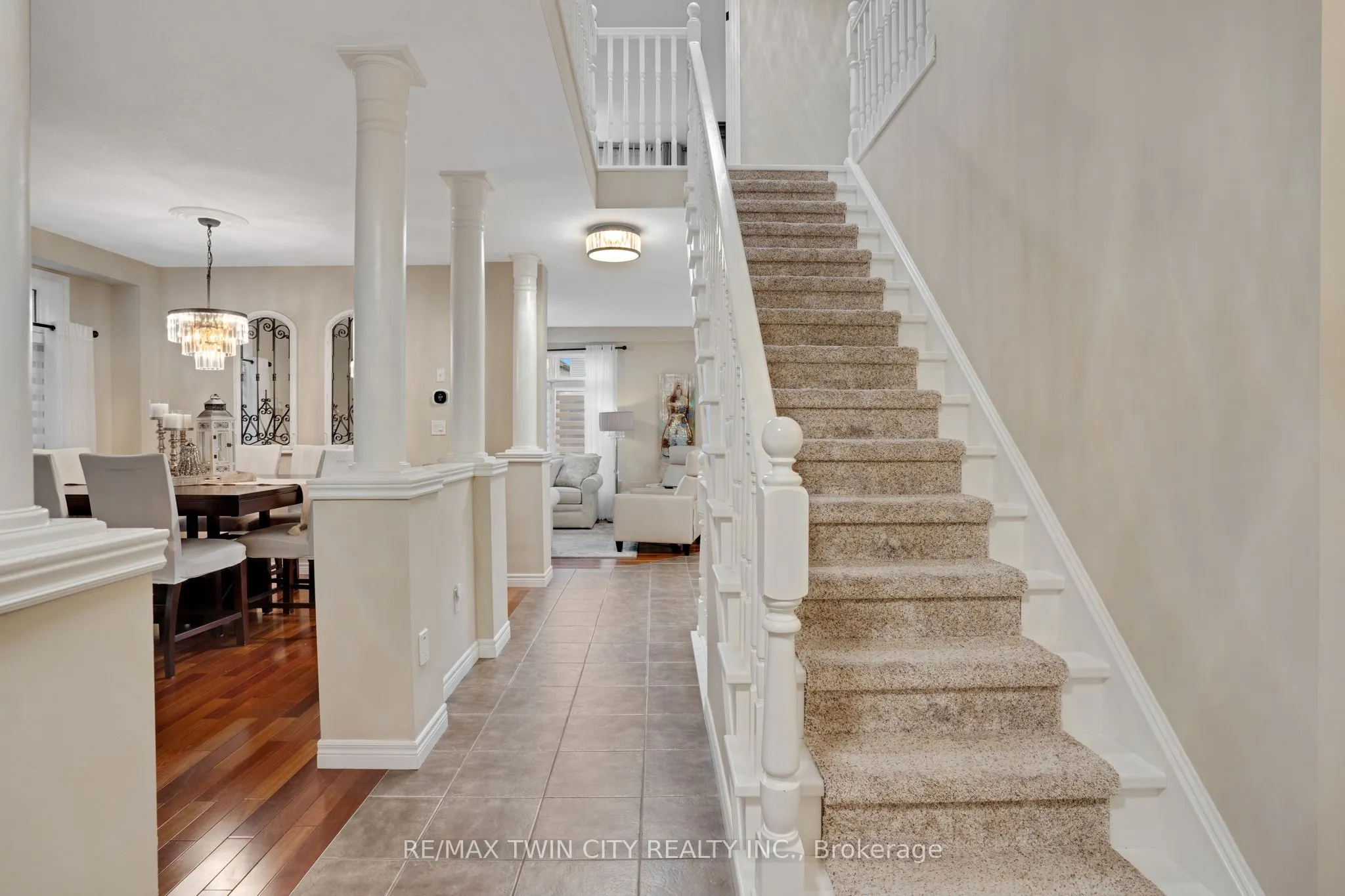 40 LEMONWOOD Place