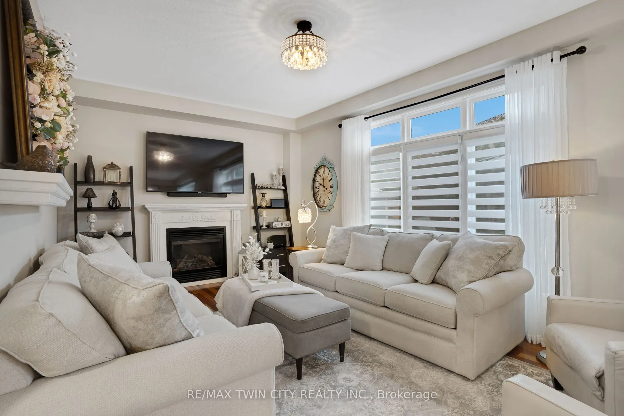 40 LEMONWOOD Place