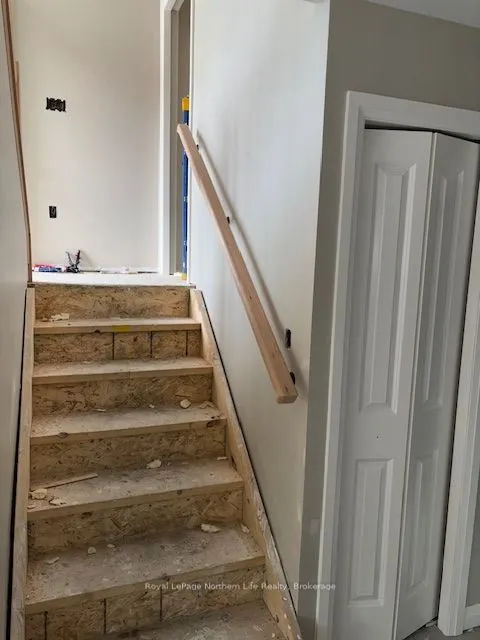 10 Meadow Wood Court