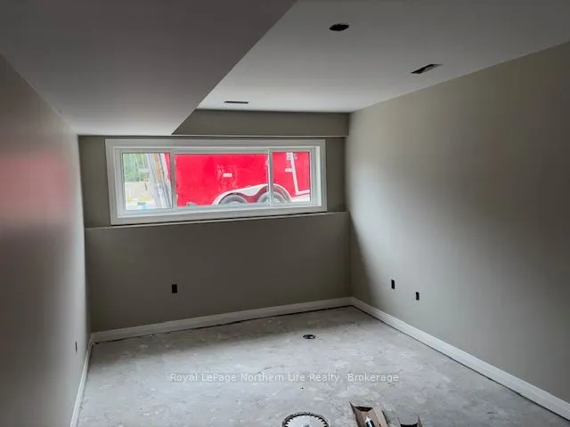 10 Meadow Wood Court