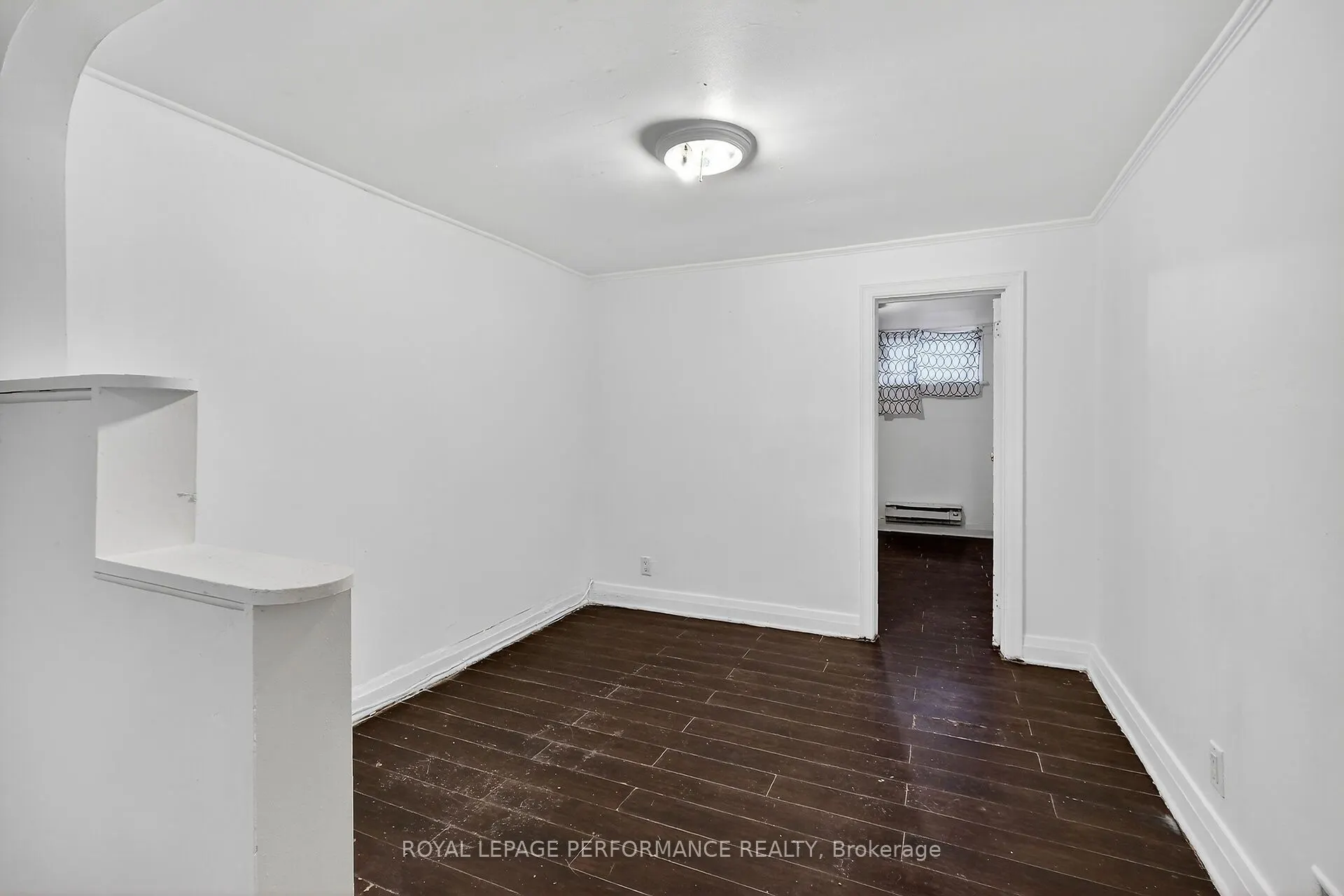 261 Montfort Street