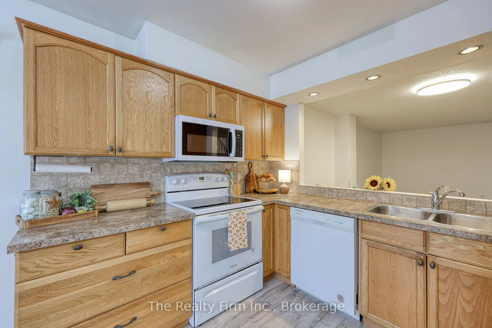 275 George Street, #11