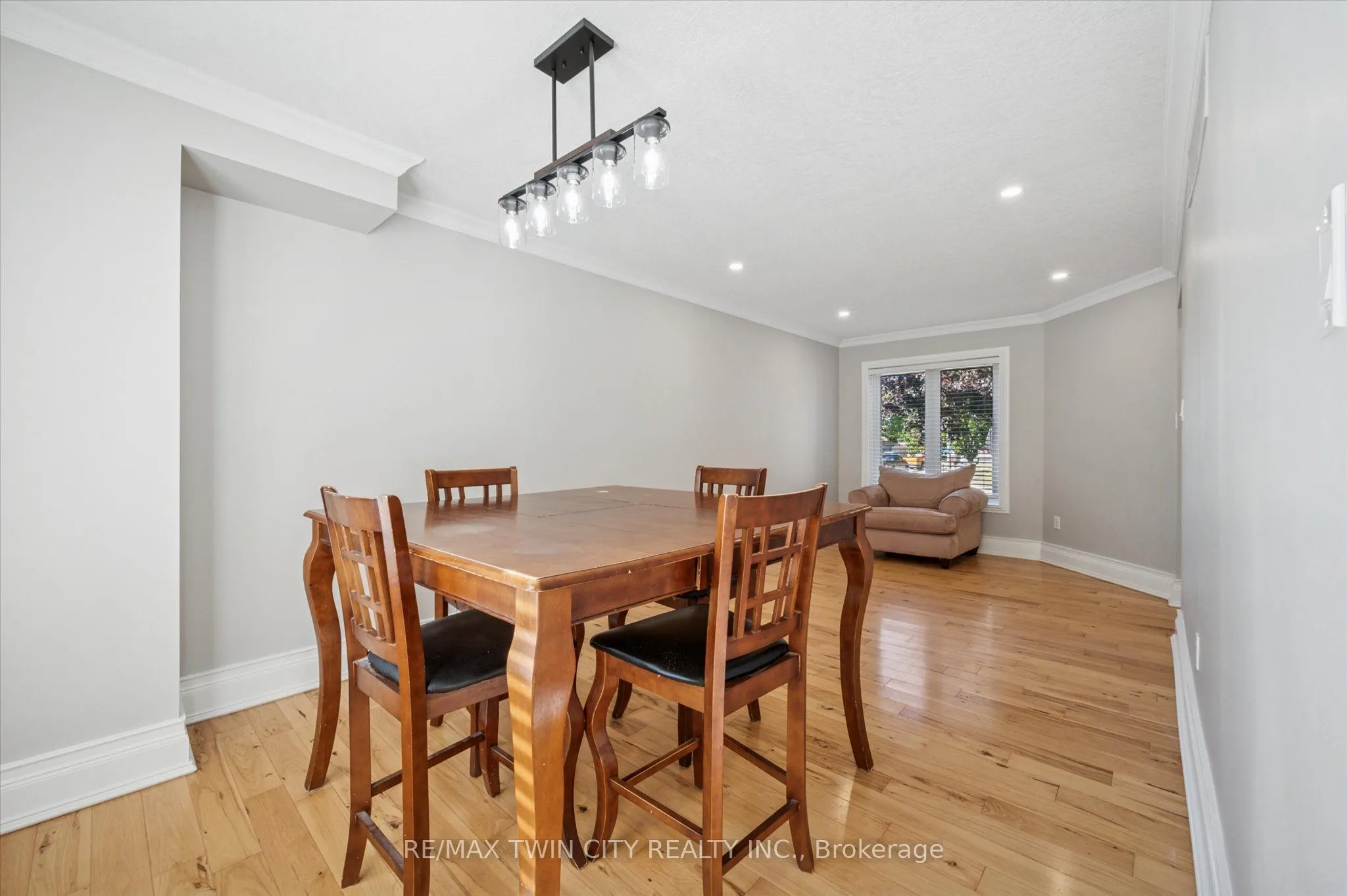 55 Enfield Drive
