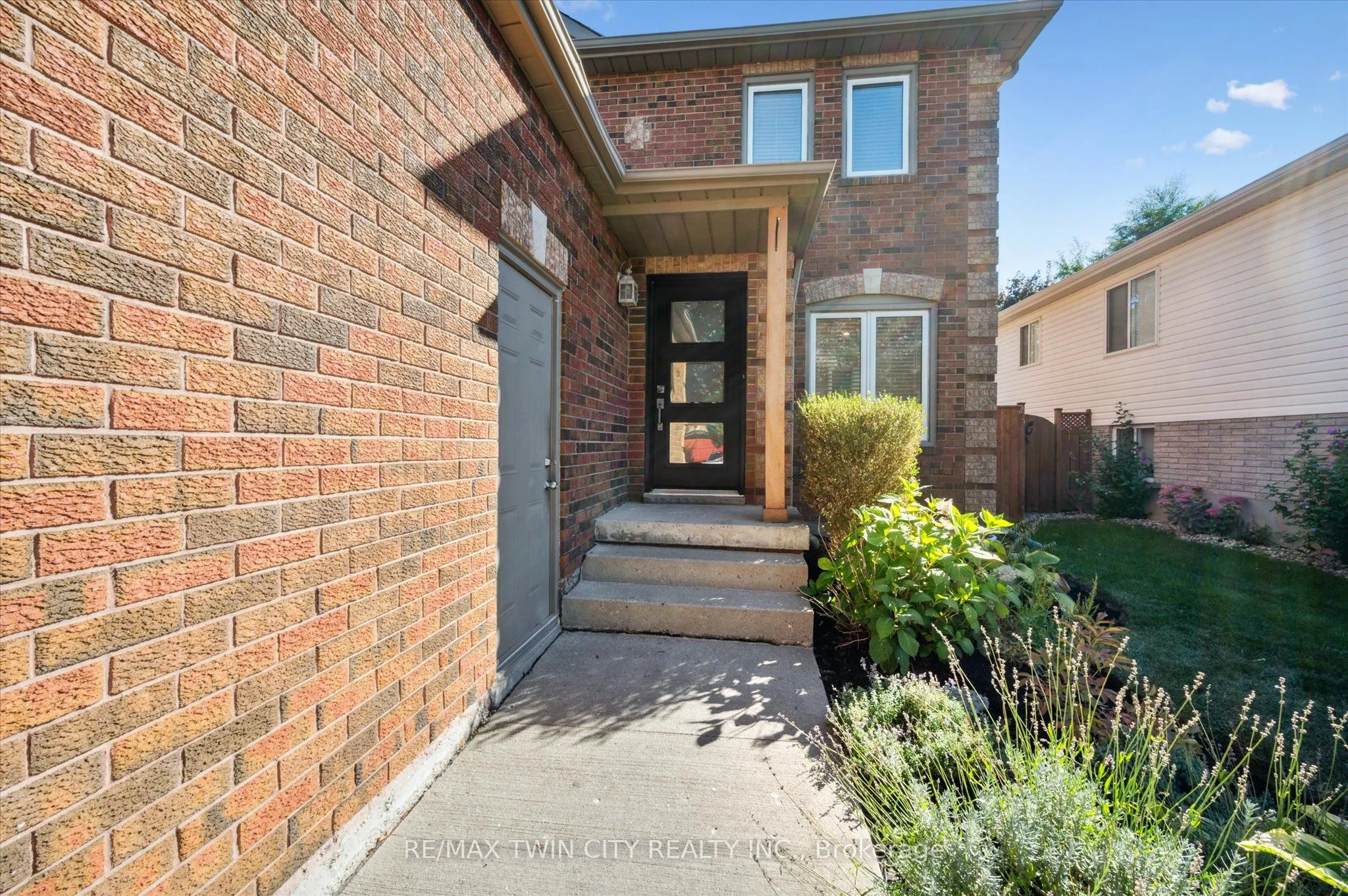 55 Enfield Drive