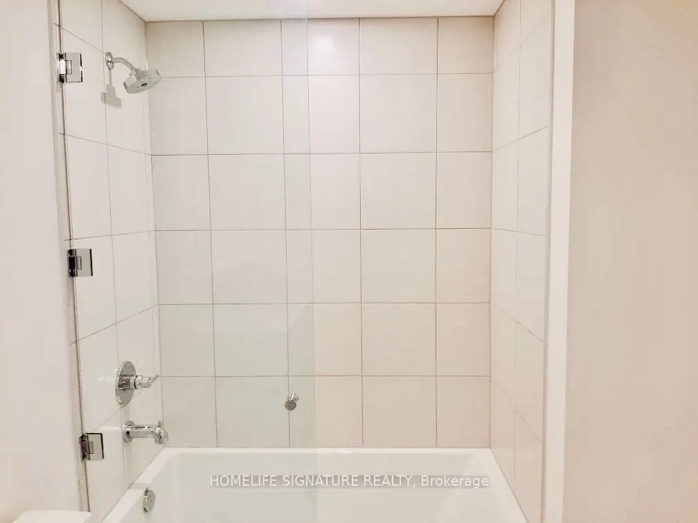212 King William Street E, #1118