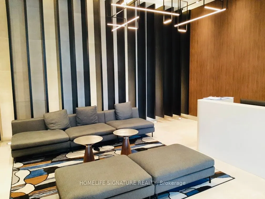 212 King William Street E, #1118