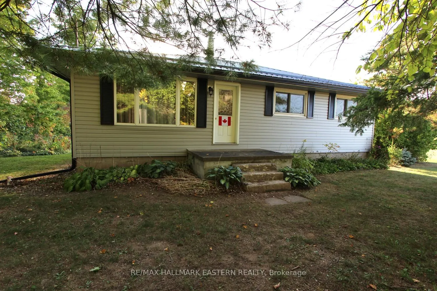 1092 Mid Belmont 7th Line