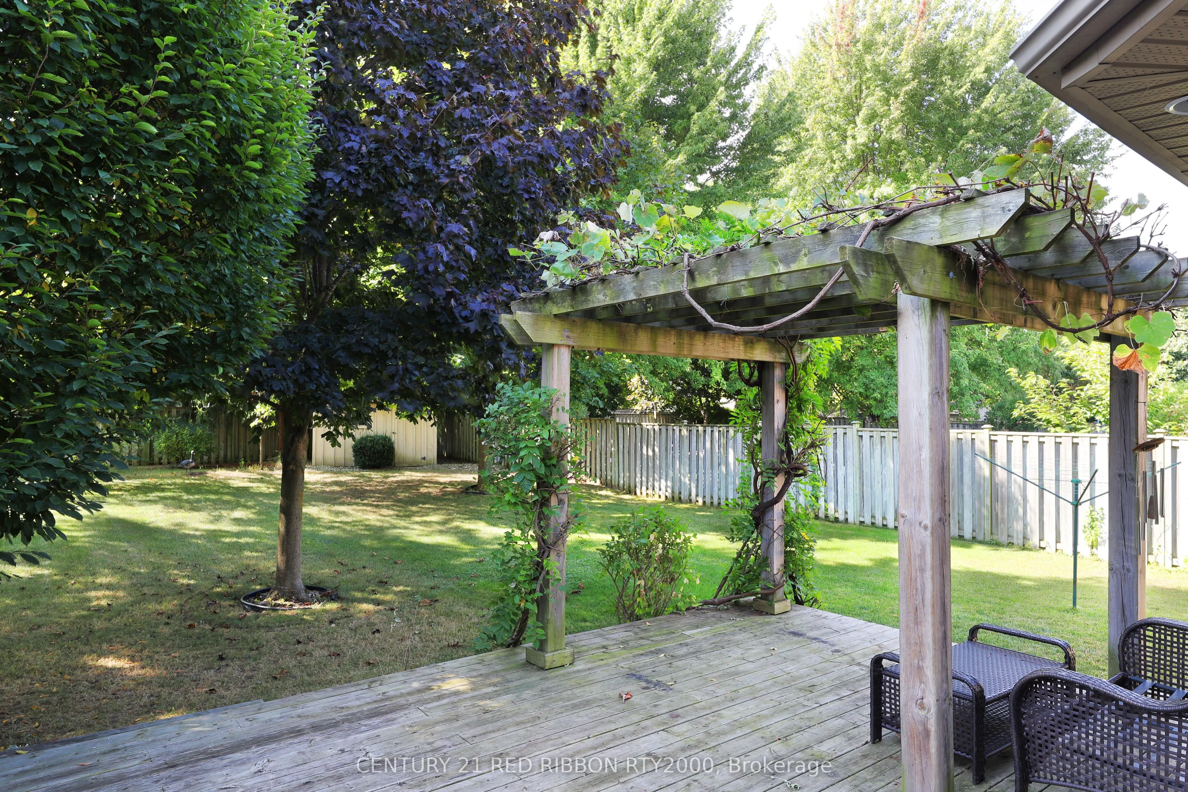 258 Deruiter Drive
