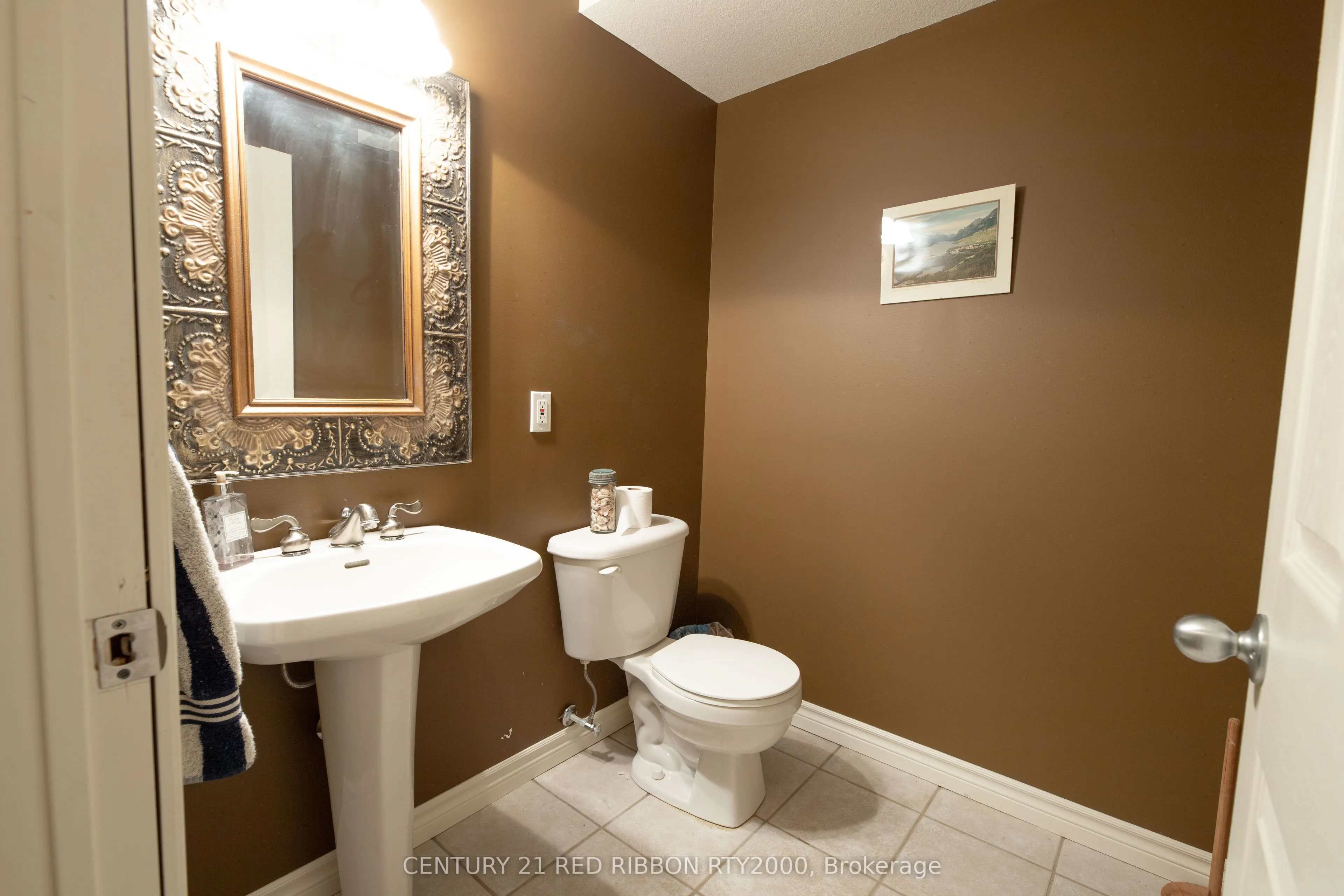 258 Deruiter Drive