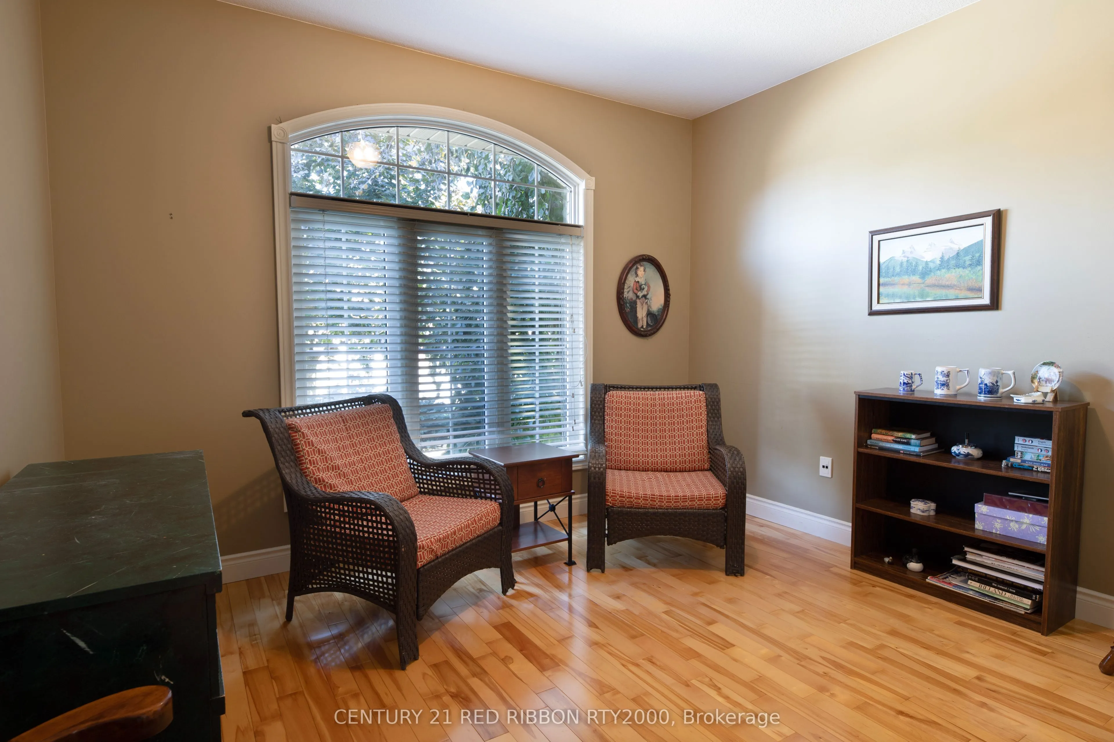 258 Deruiter Drive