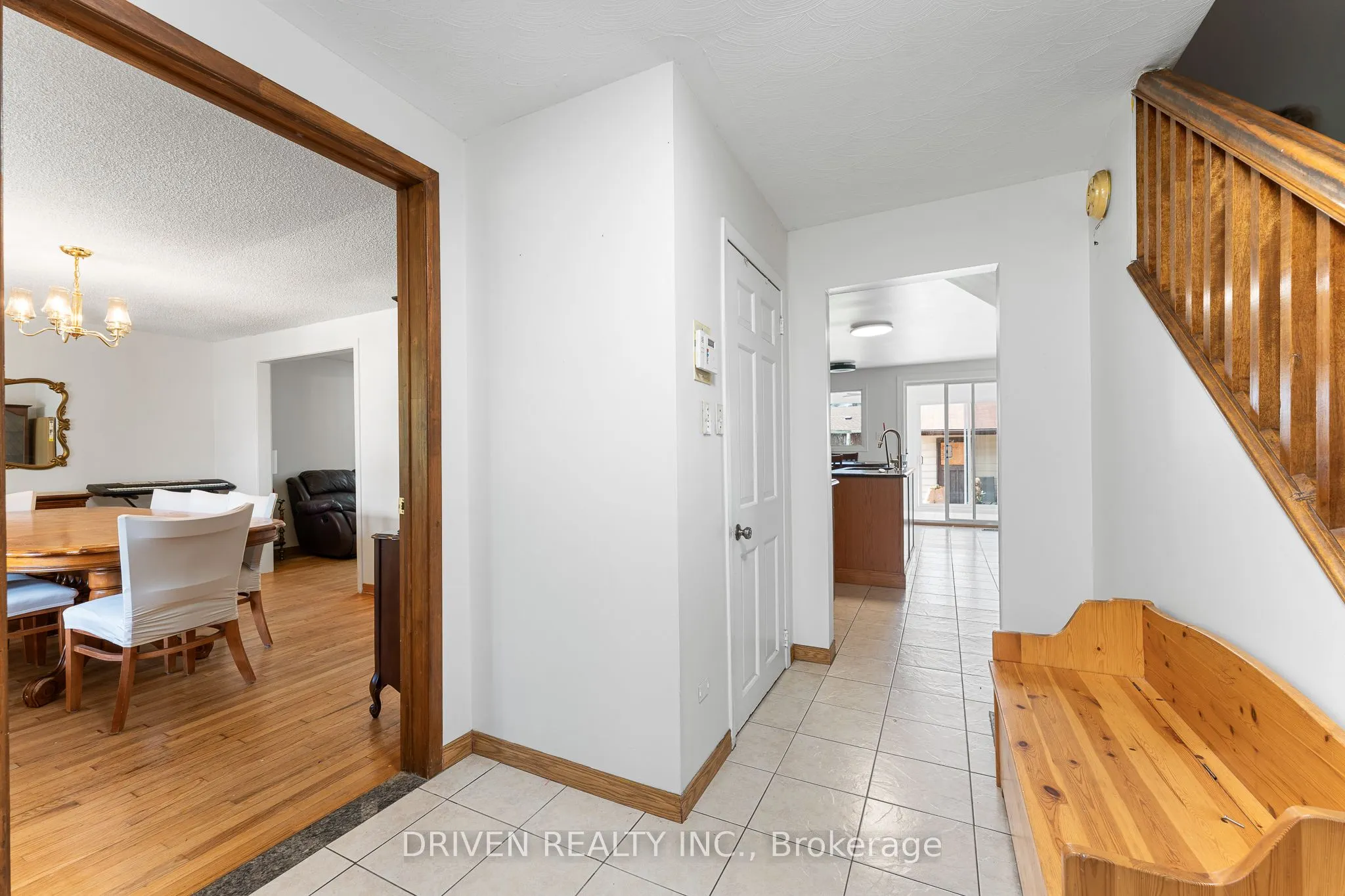876 Pinecrest Road