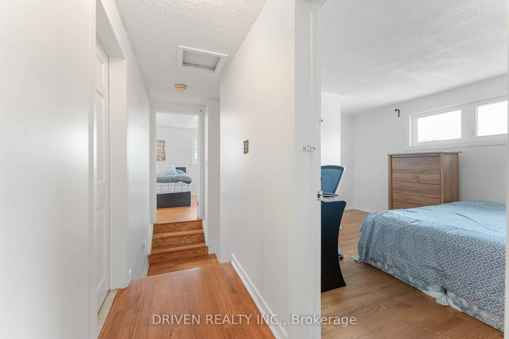 876 Pinecrest Road