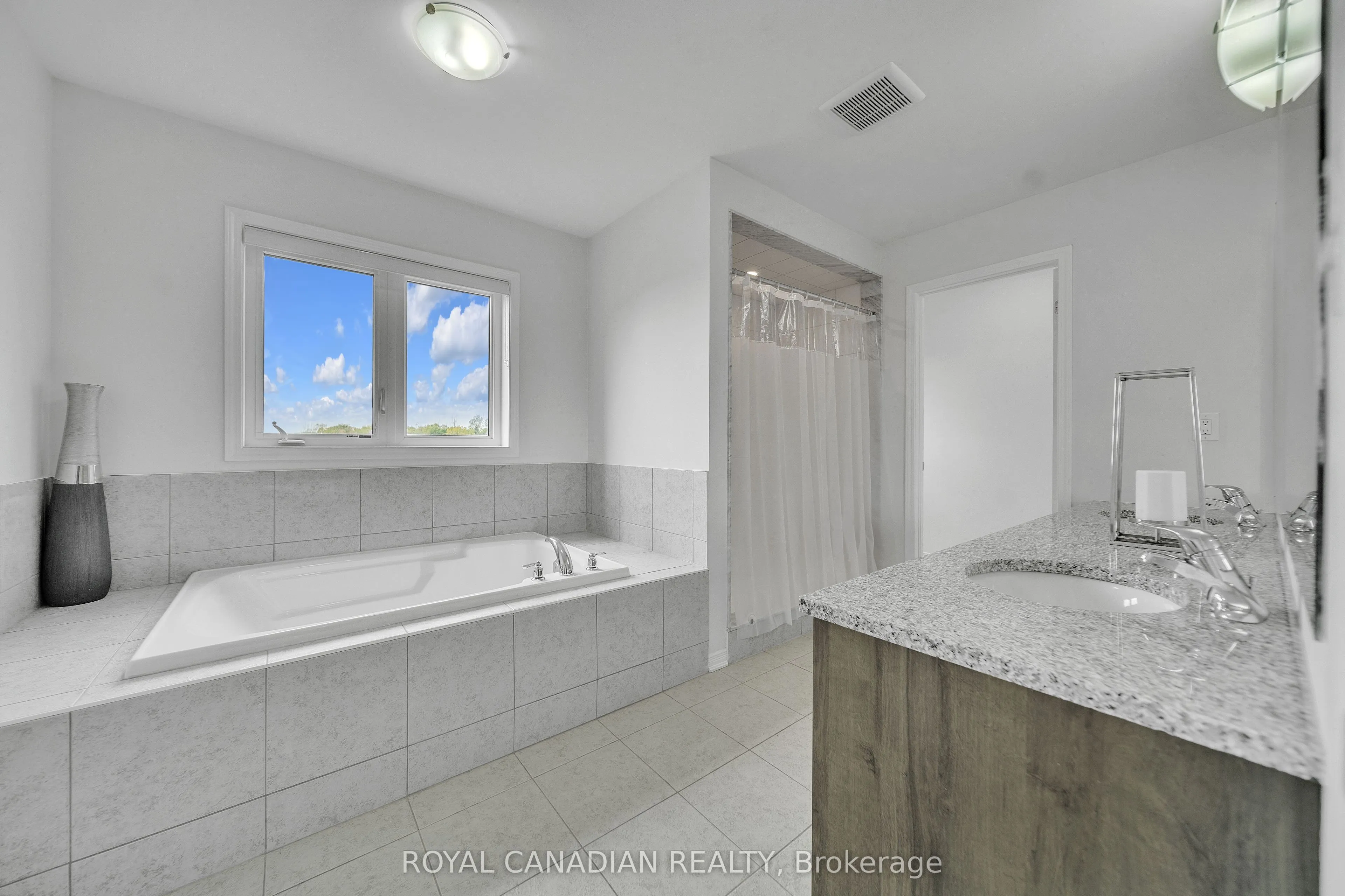 237 Kinsman Drive