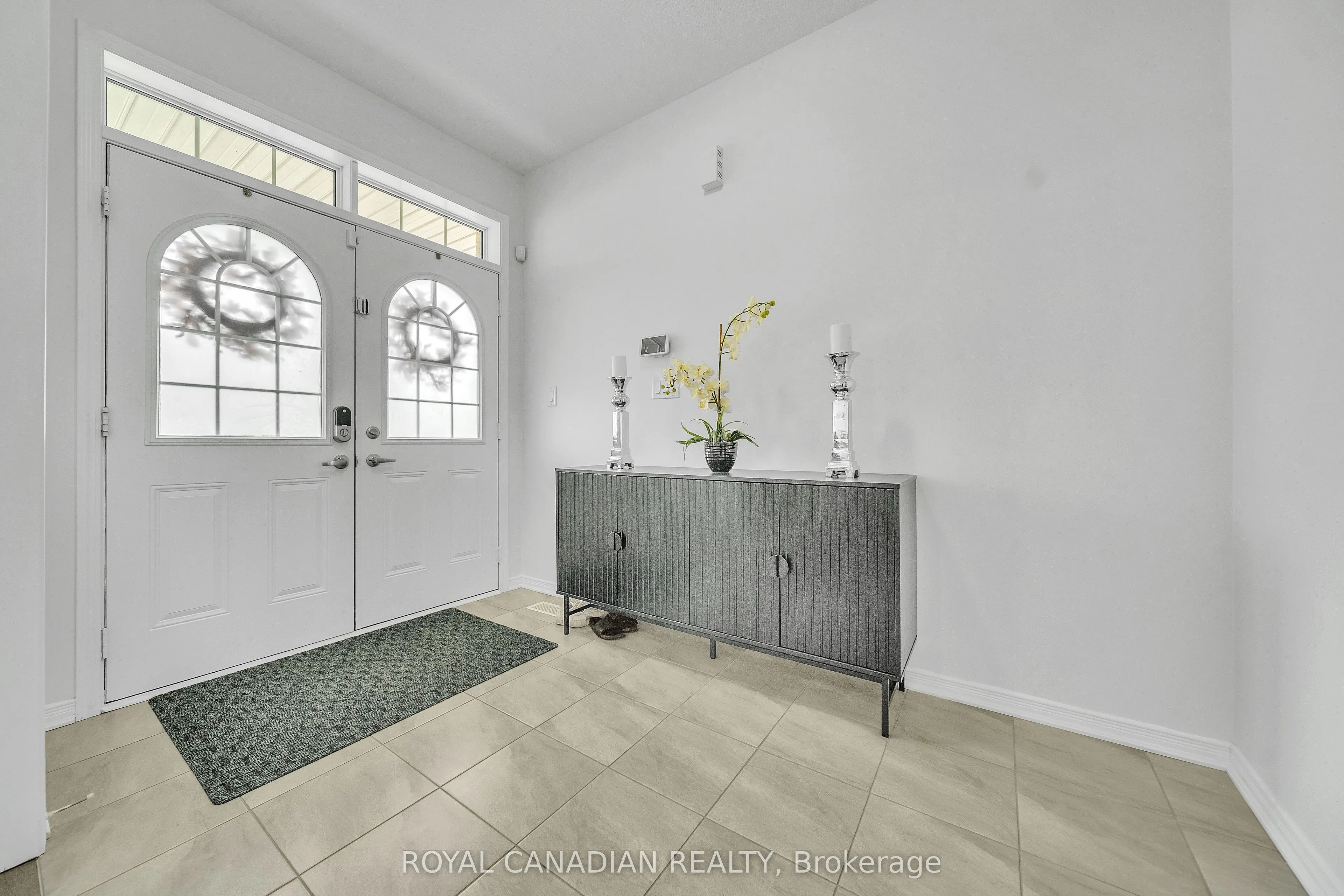 237 Kinsman Drive