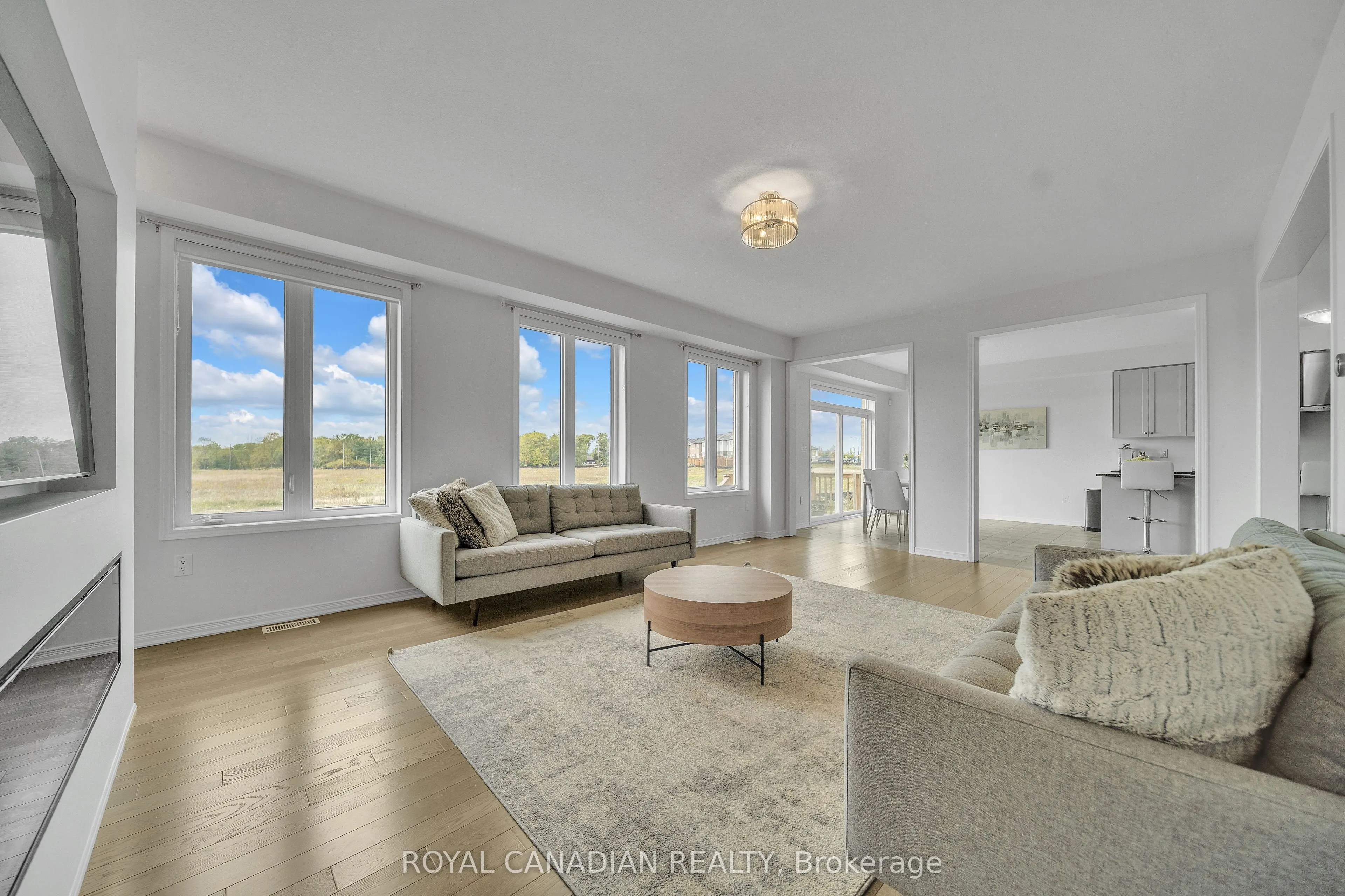 237 Kinsman Drive