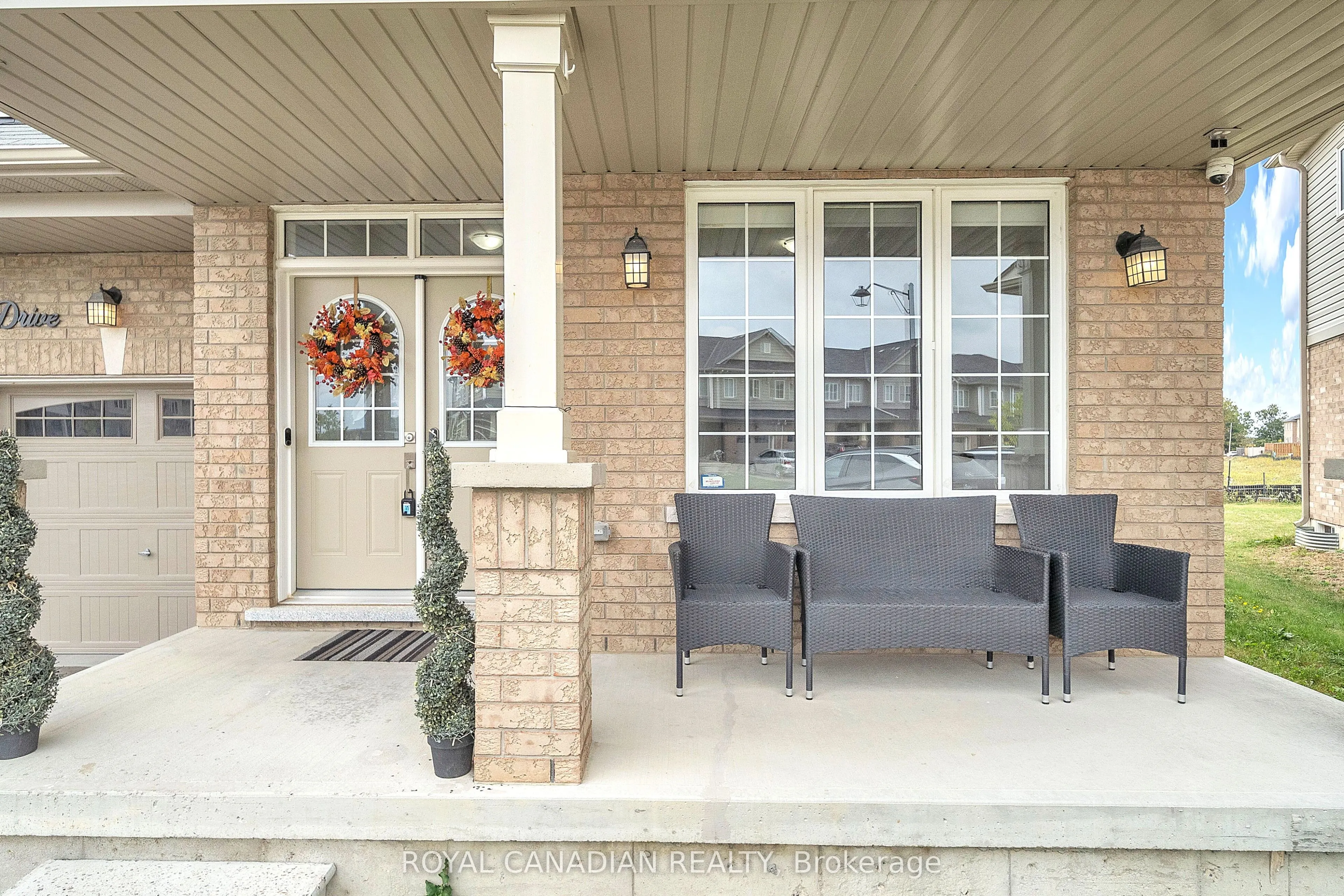 237 Kinsman Drive