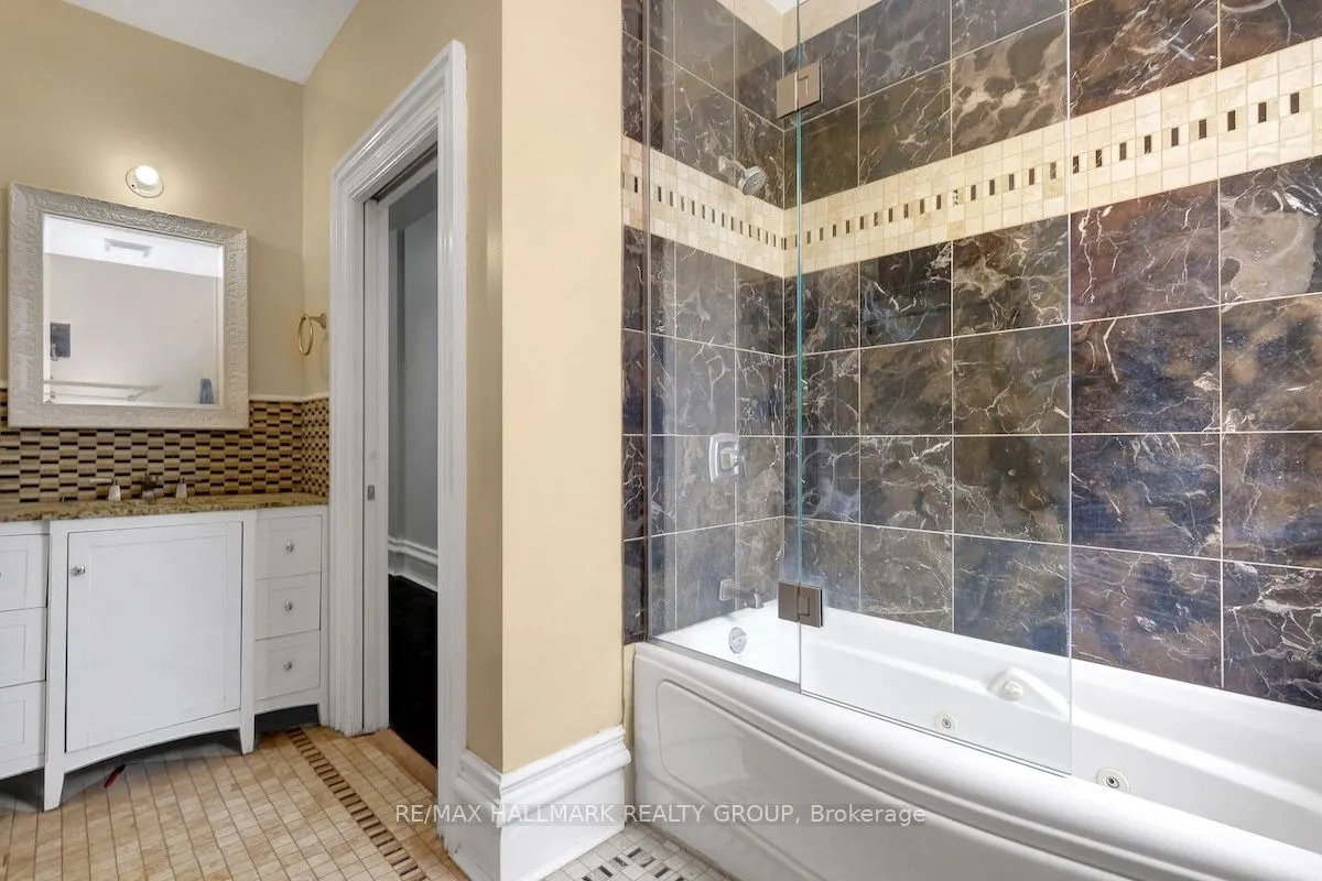 460 Wilbrod Street, #1