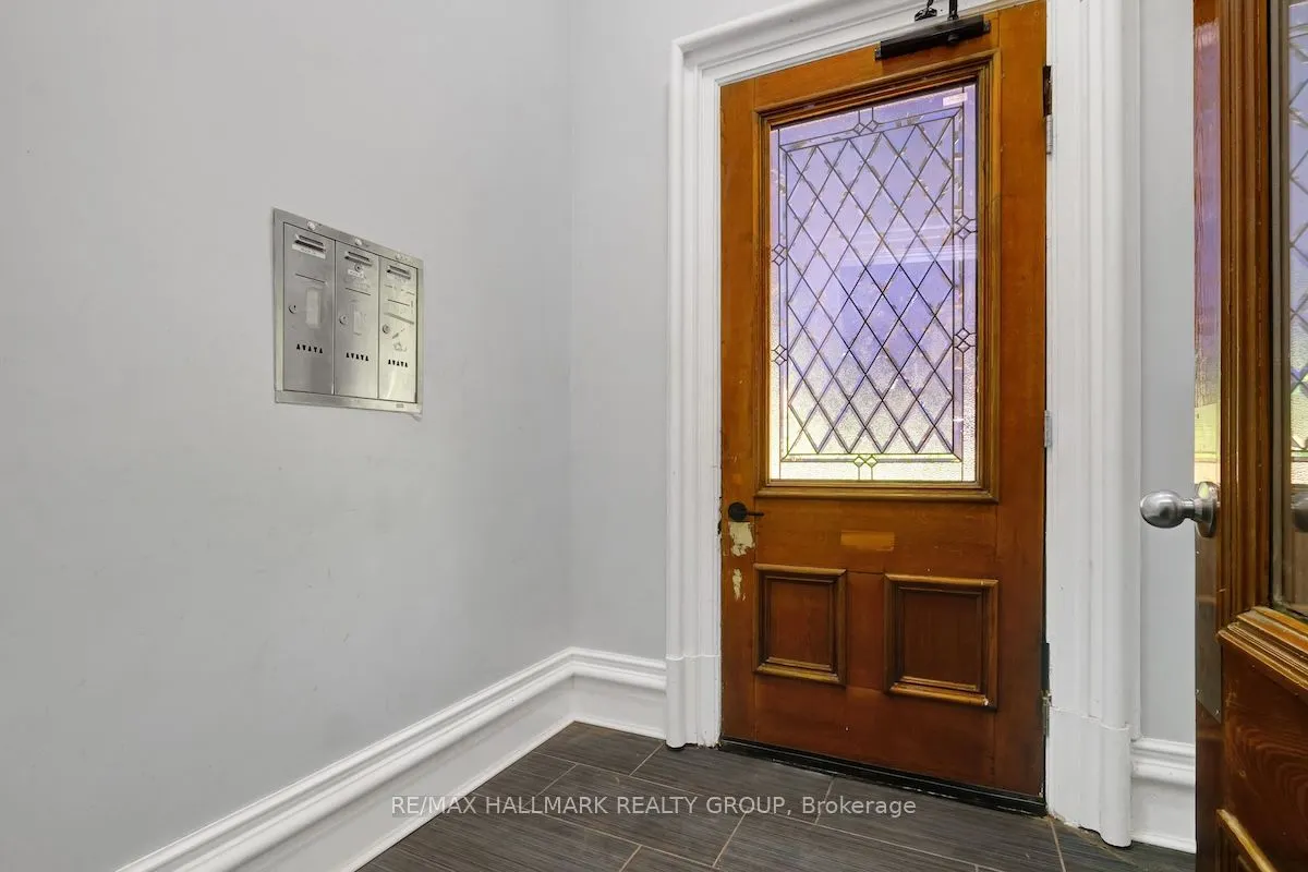 460 Wilbrod Street, #1