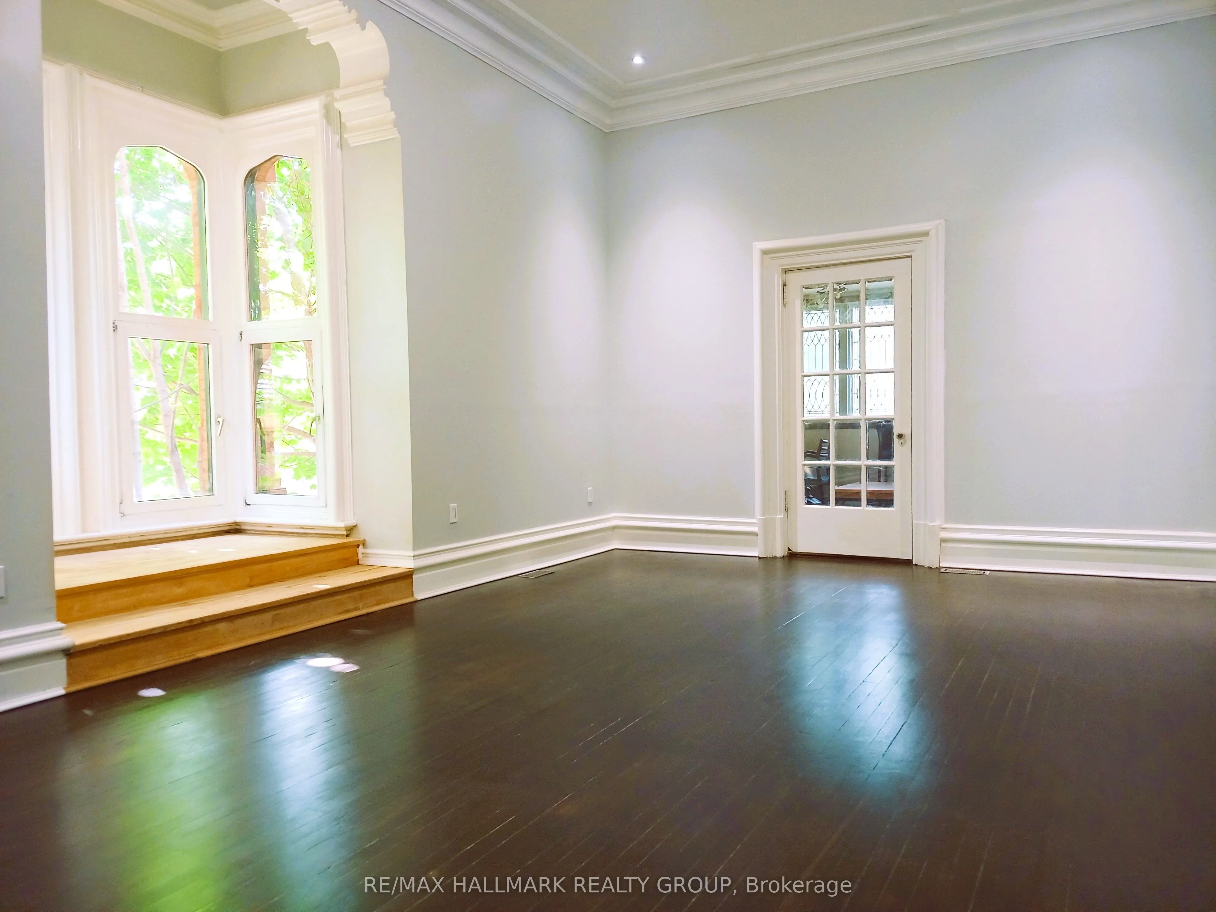 460 Wilbrod Street, #1