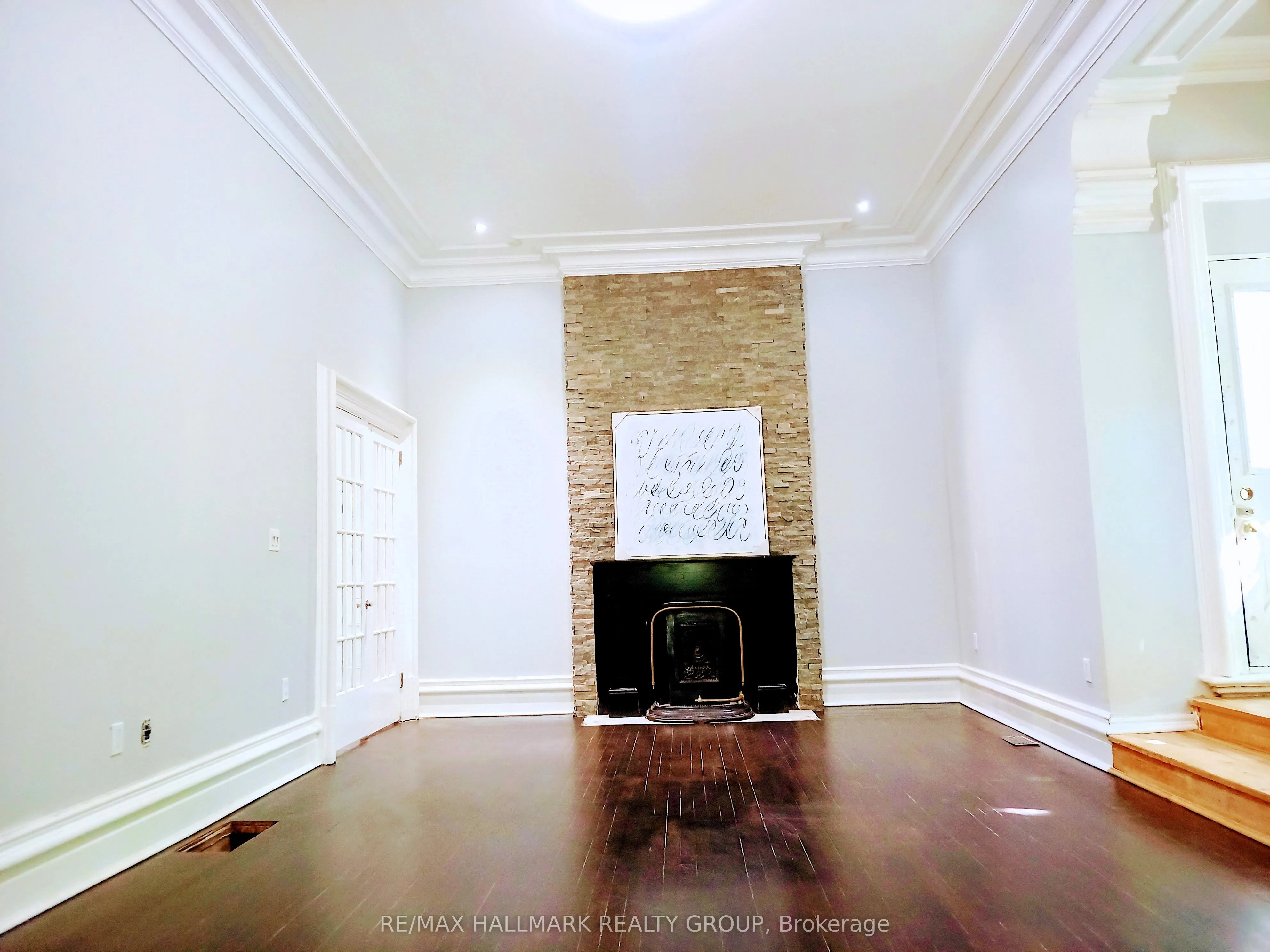 460 Wilbrod Street, #1