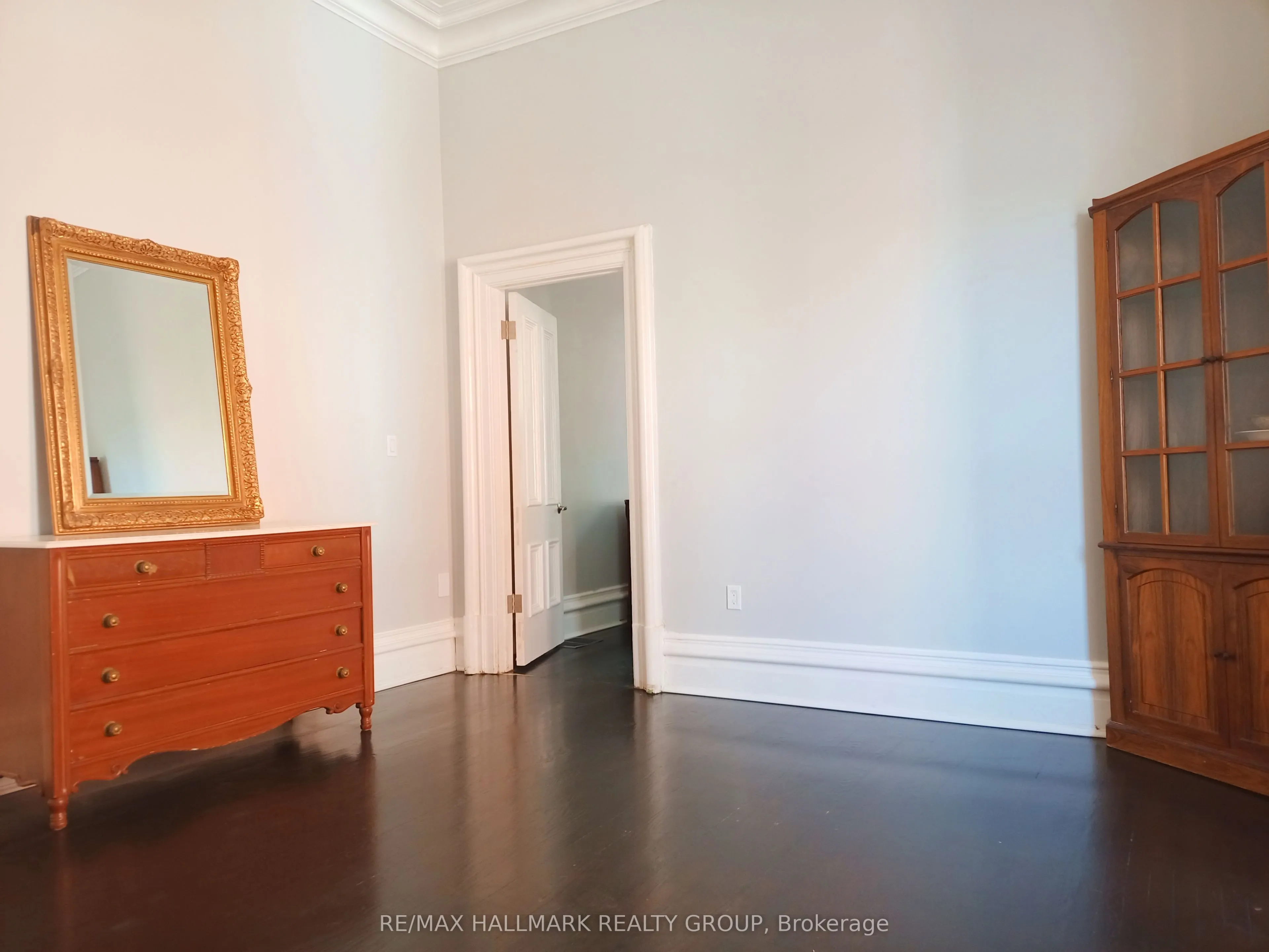 460 Wilbrod Street, #1