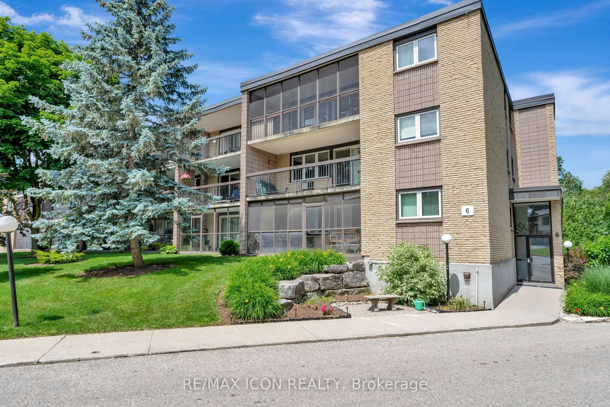 6 Shettleston Drive, #306