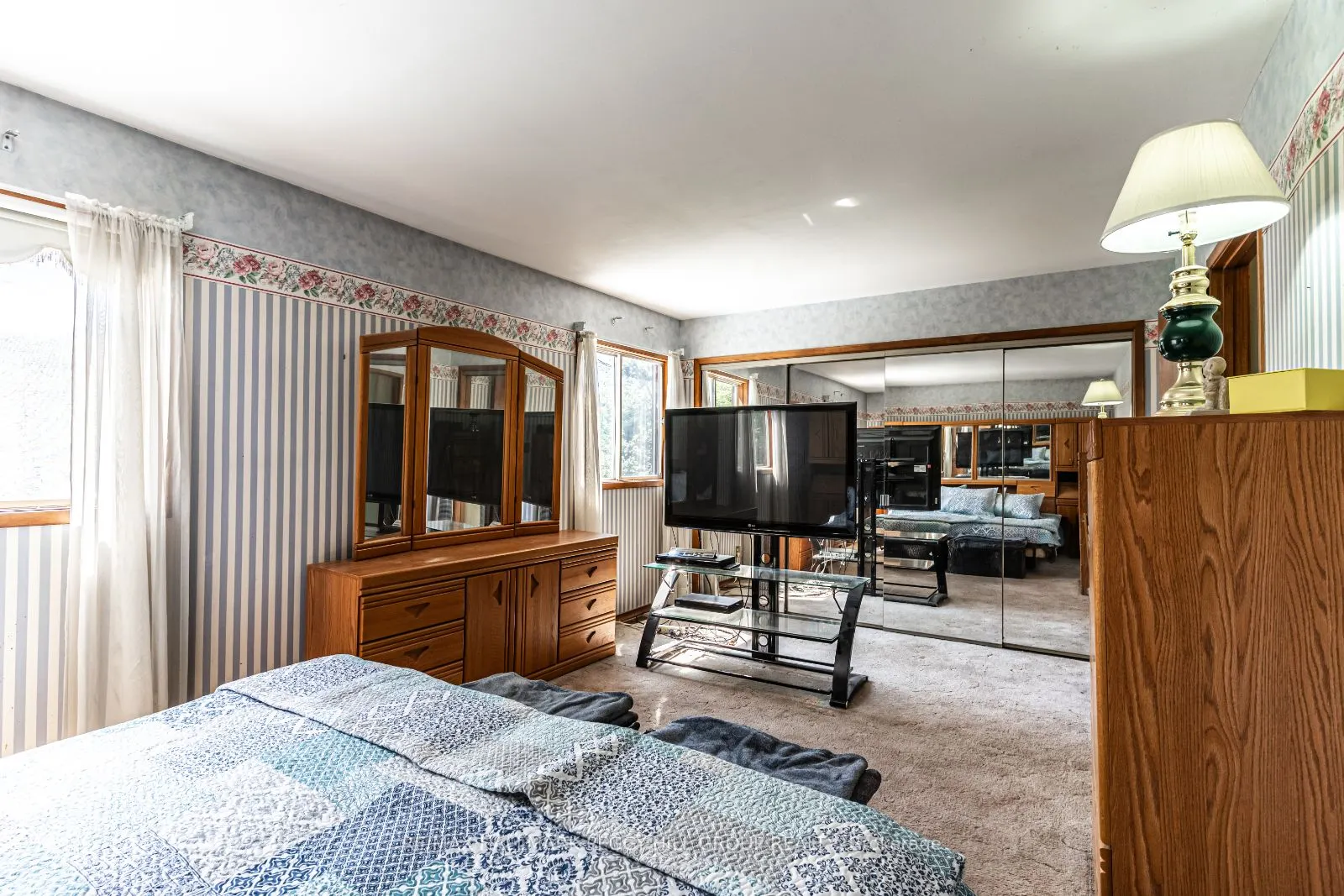 483 Spring Hill Road W