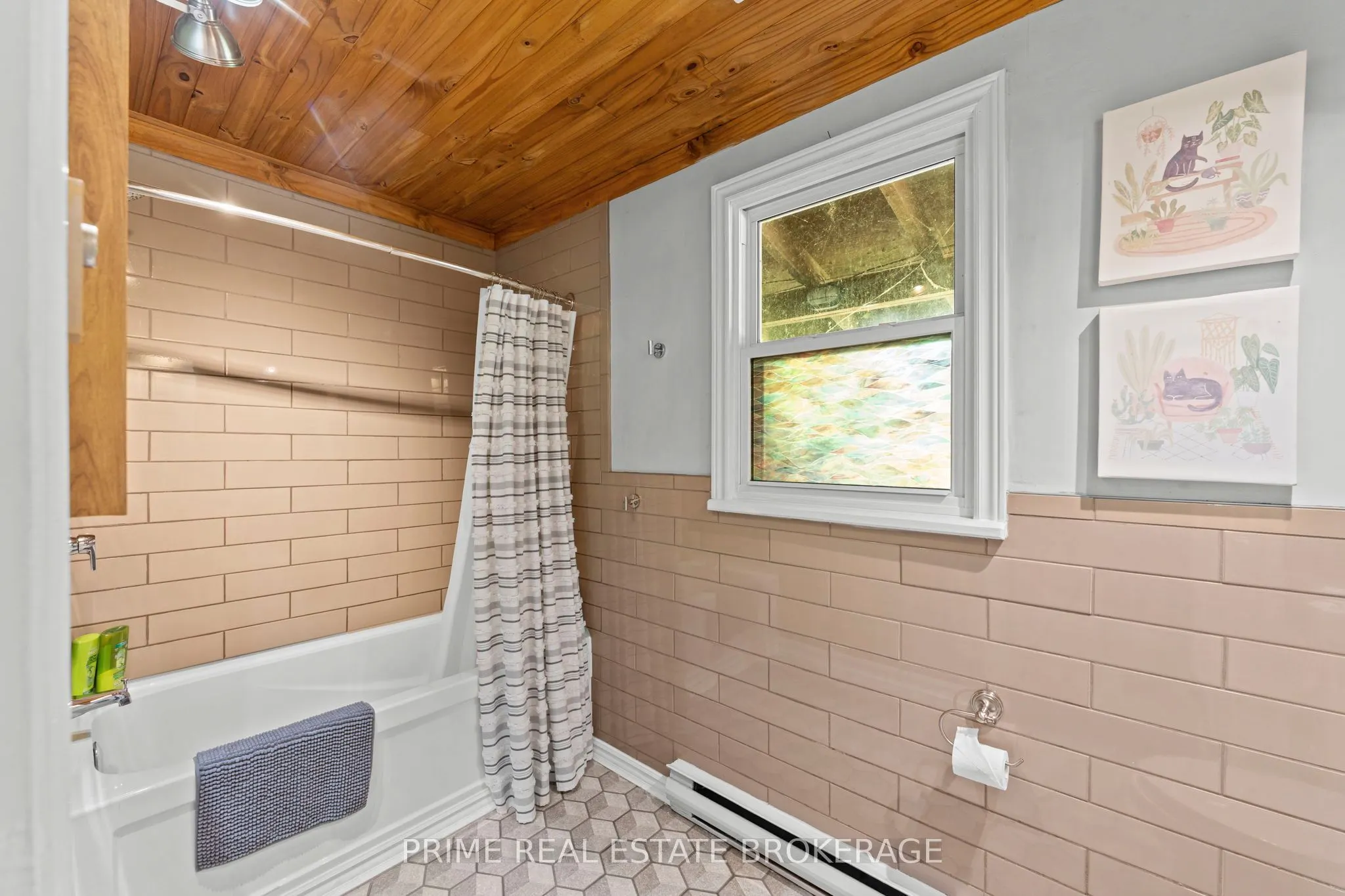 7166 Outer Drive