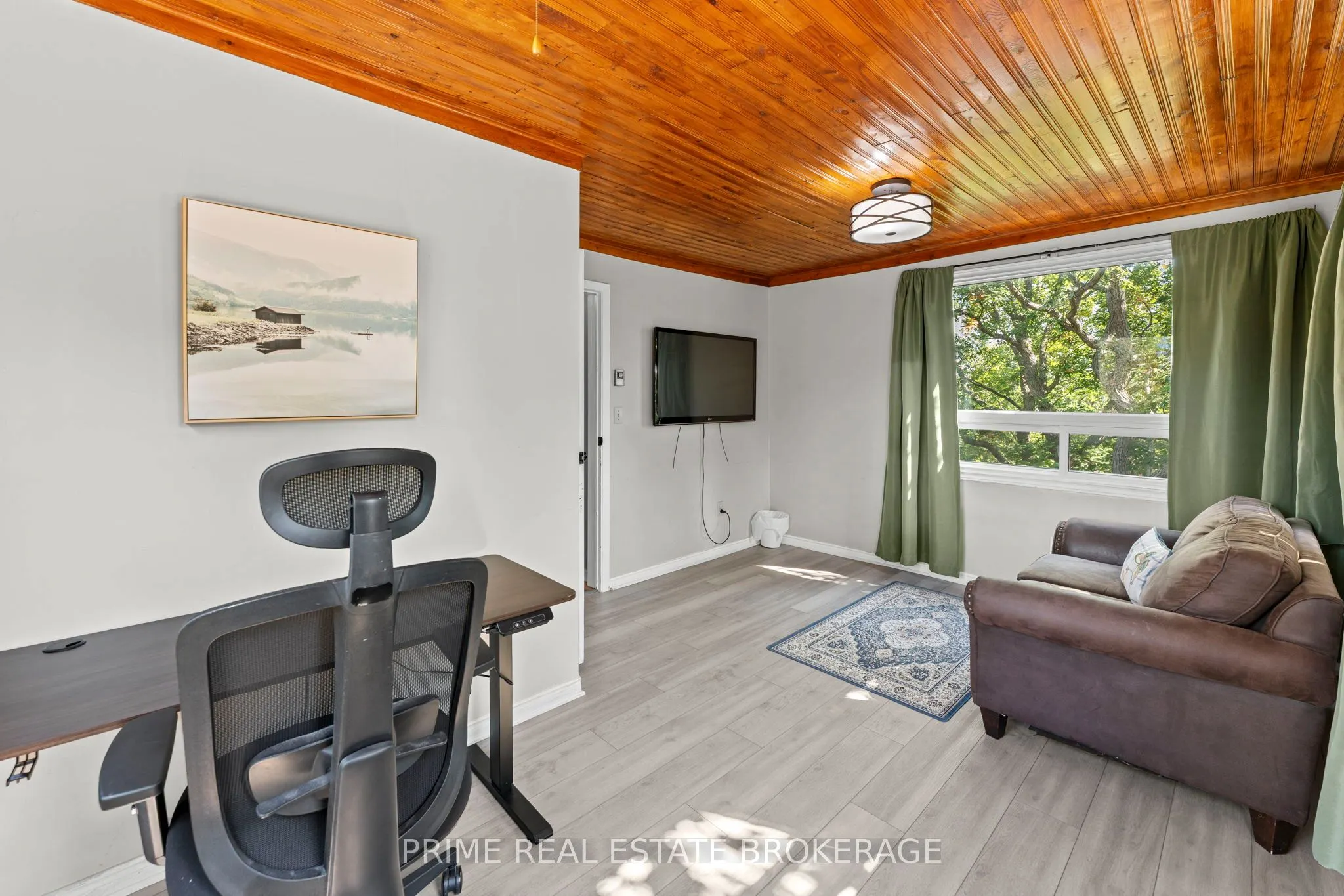 7166 Outer Drive