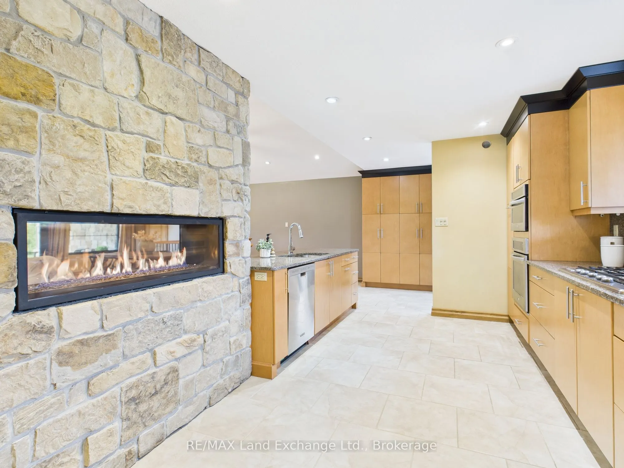 203 Campbell Crescent