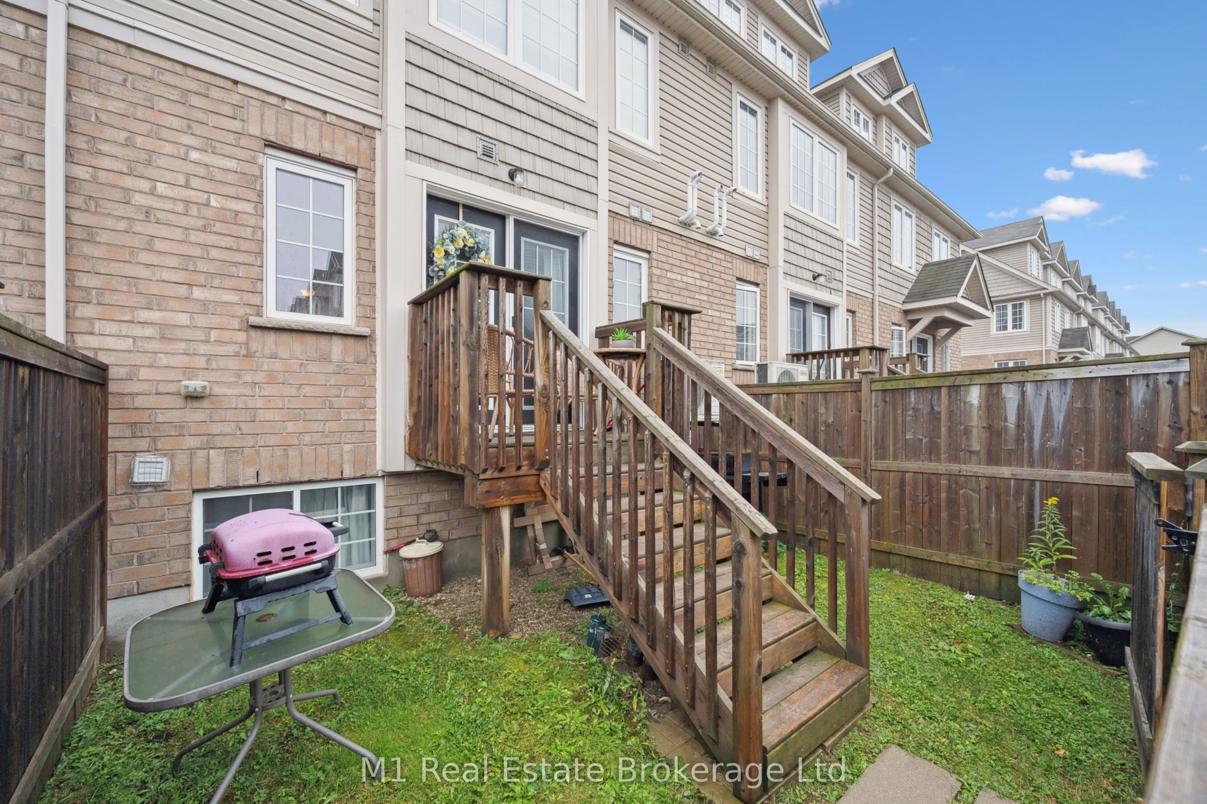 626A Woodlawn Road E, #164