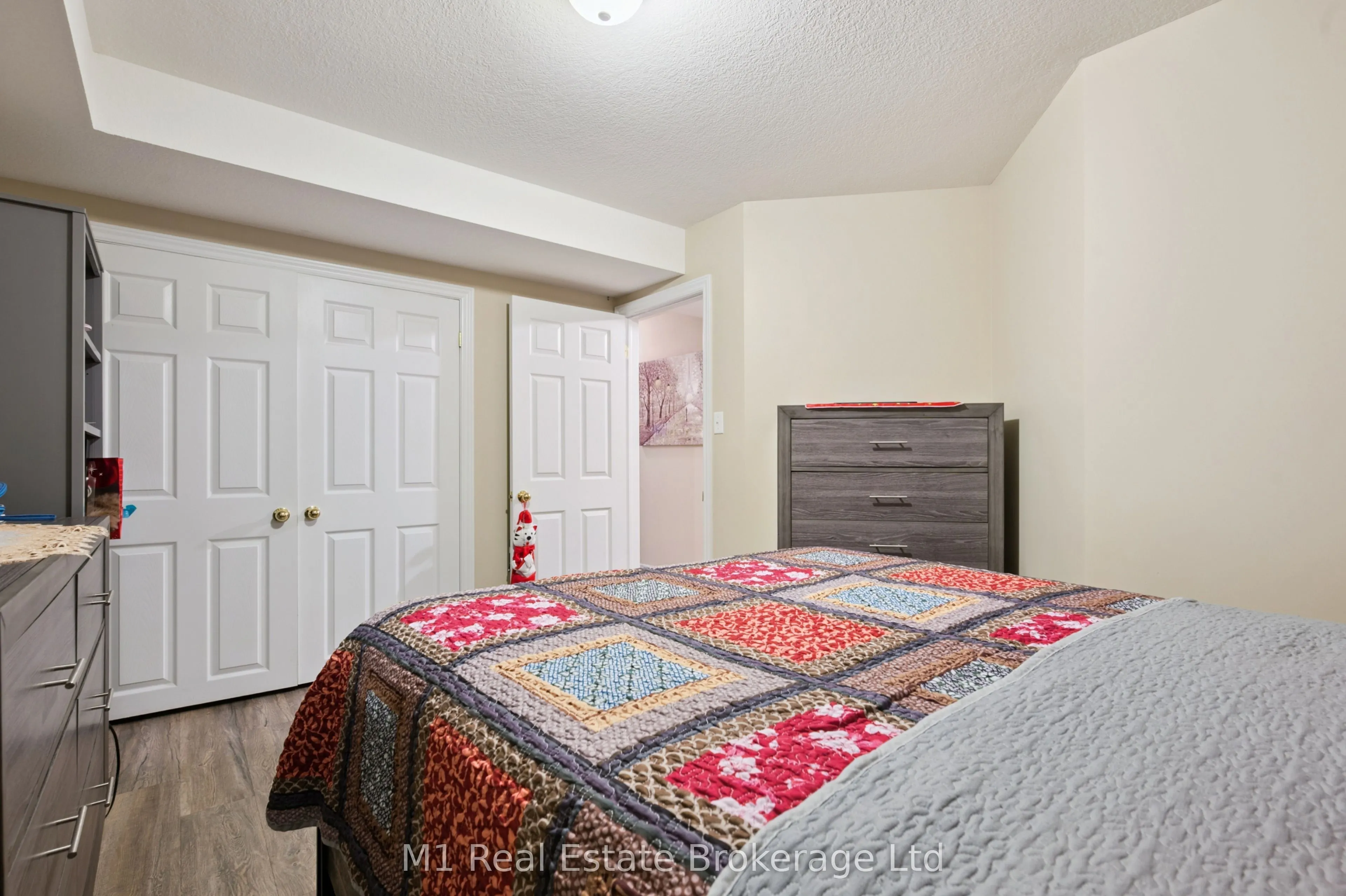 626A Woodlawn Road E, #164