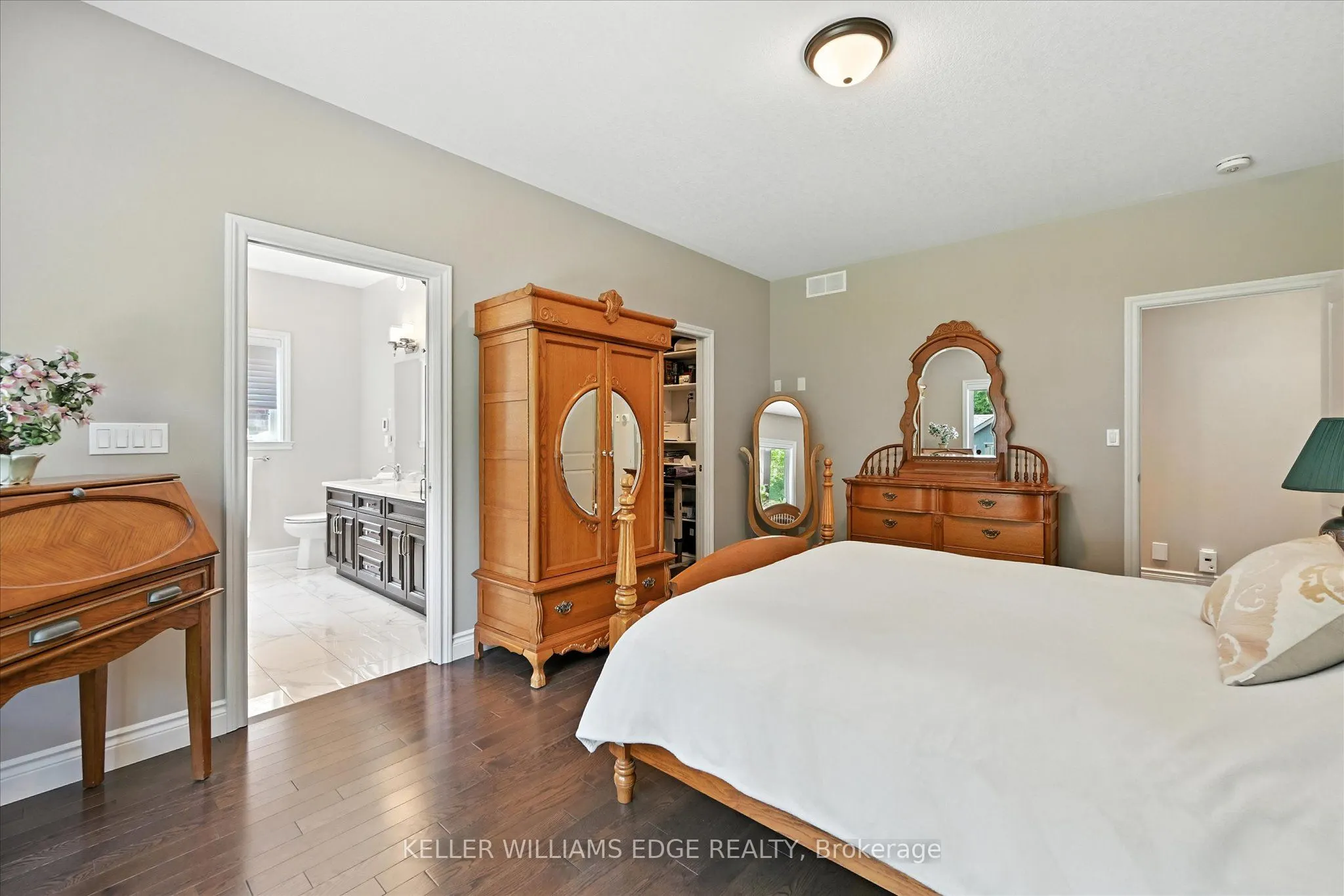 144 Newport Lane