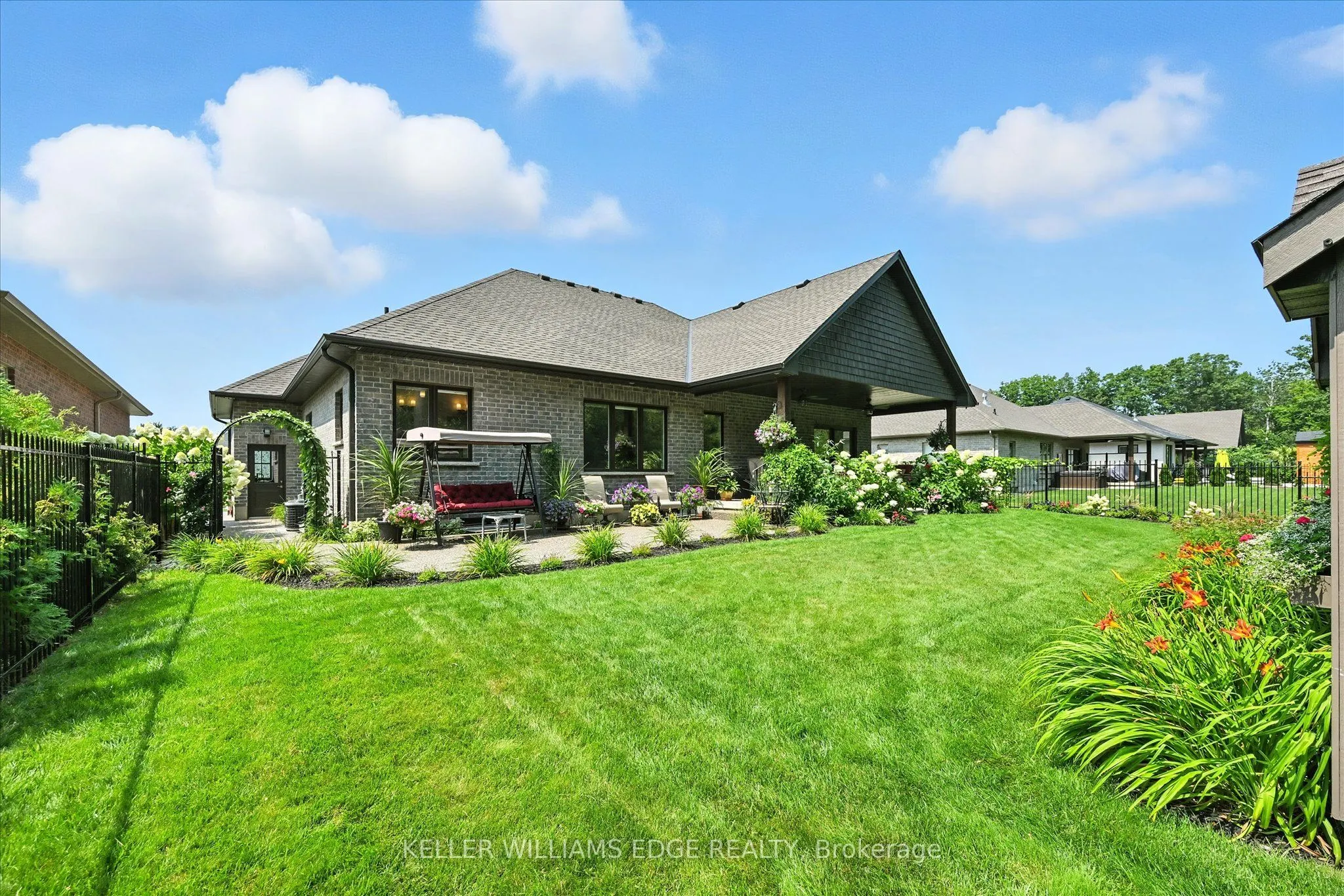 144 Newport Lane