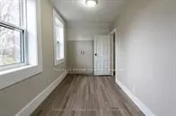 45 Brownlee Street S