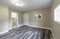 45 Brownlee Street S