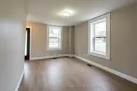45 Brownlee Street S