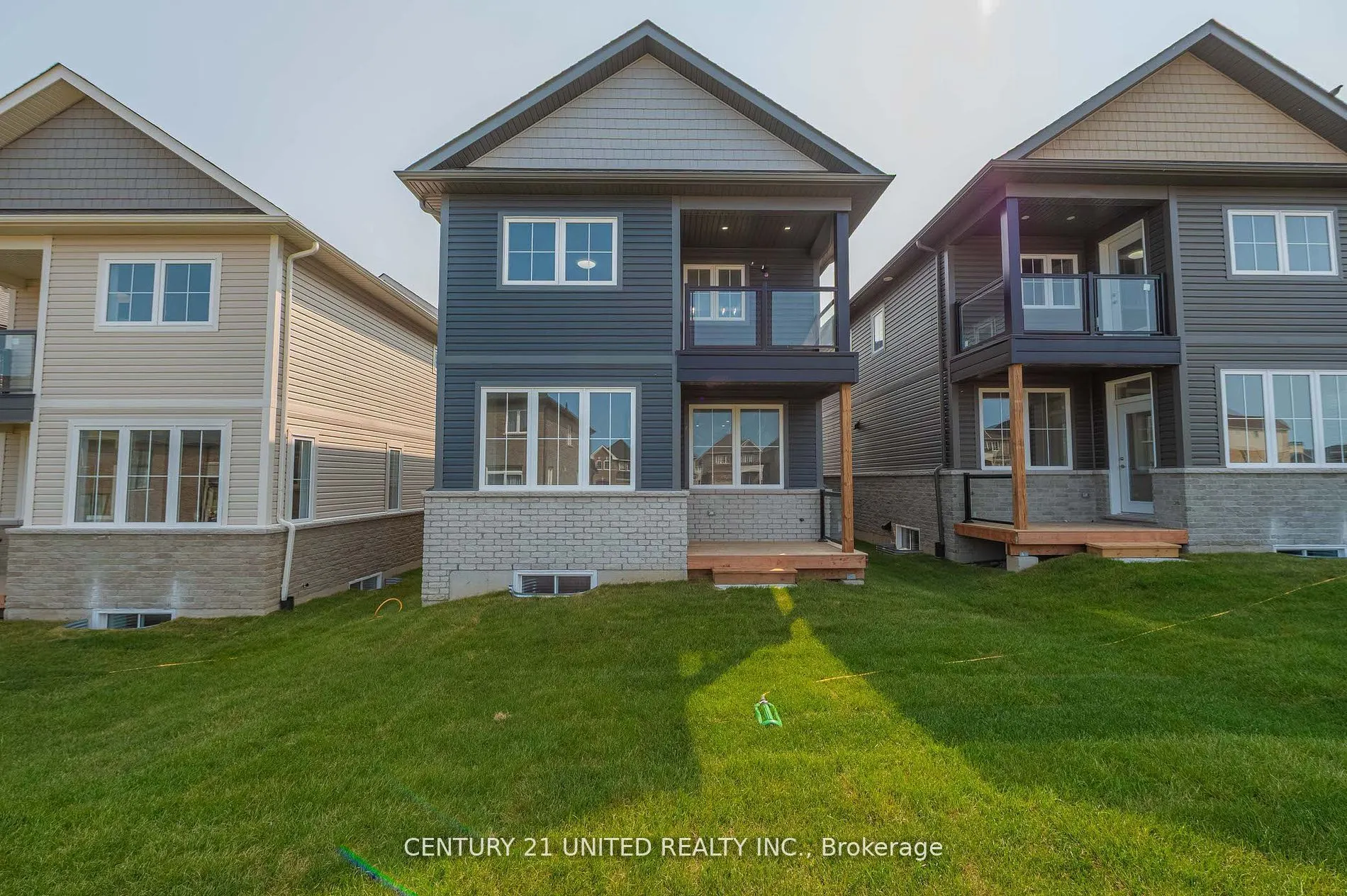 309 Mullighan Gardens