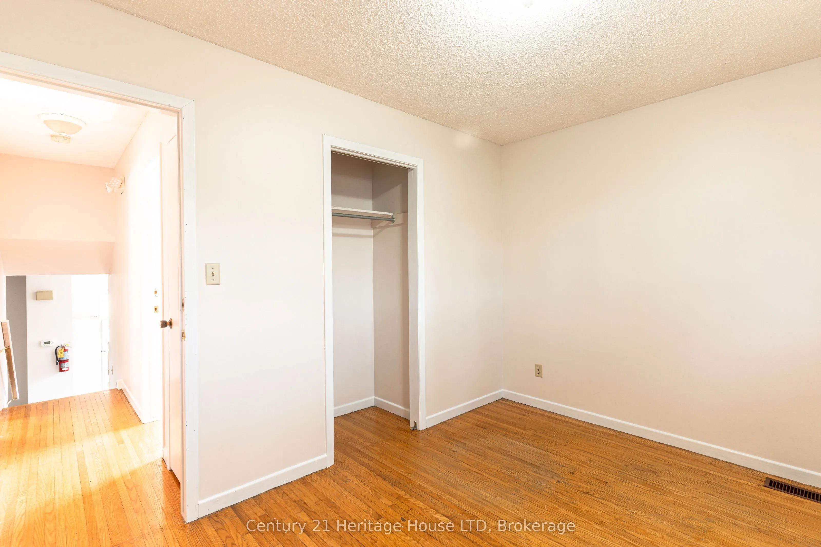 387 First Avenue N