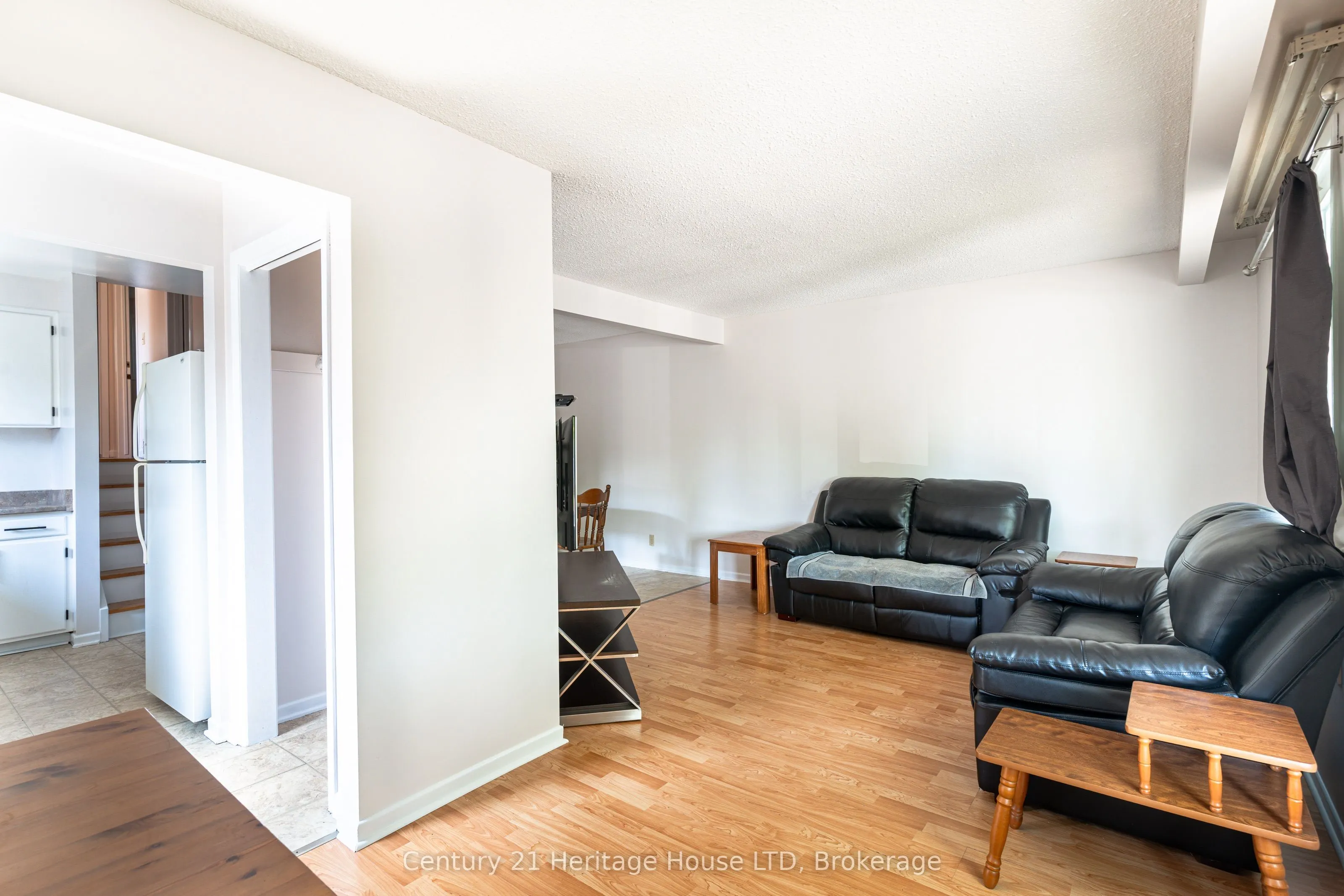 387 First Avenue N