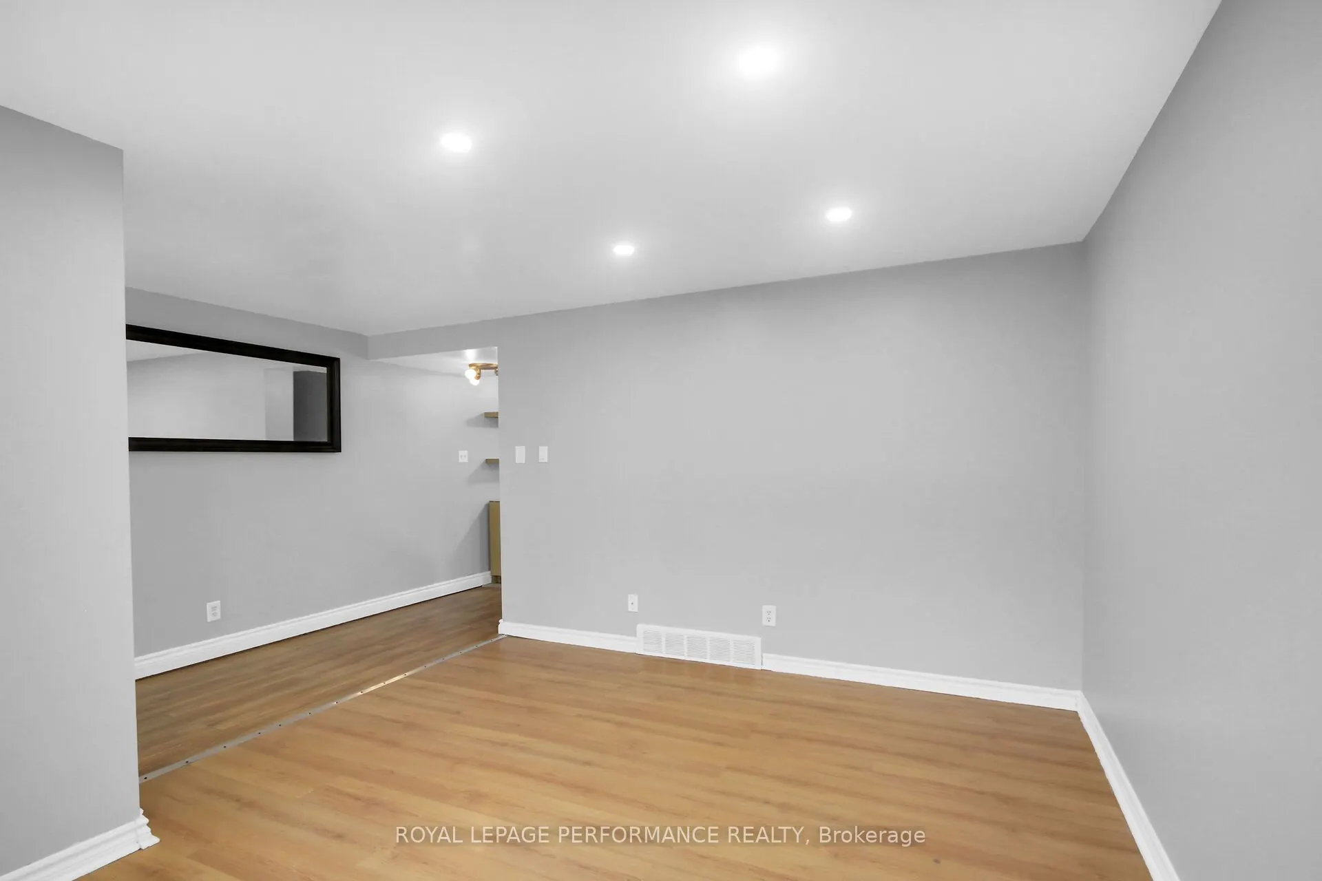 360 Woodfield Drive, #21