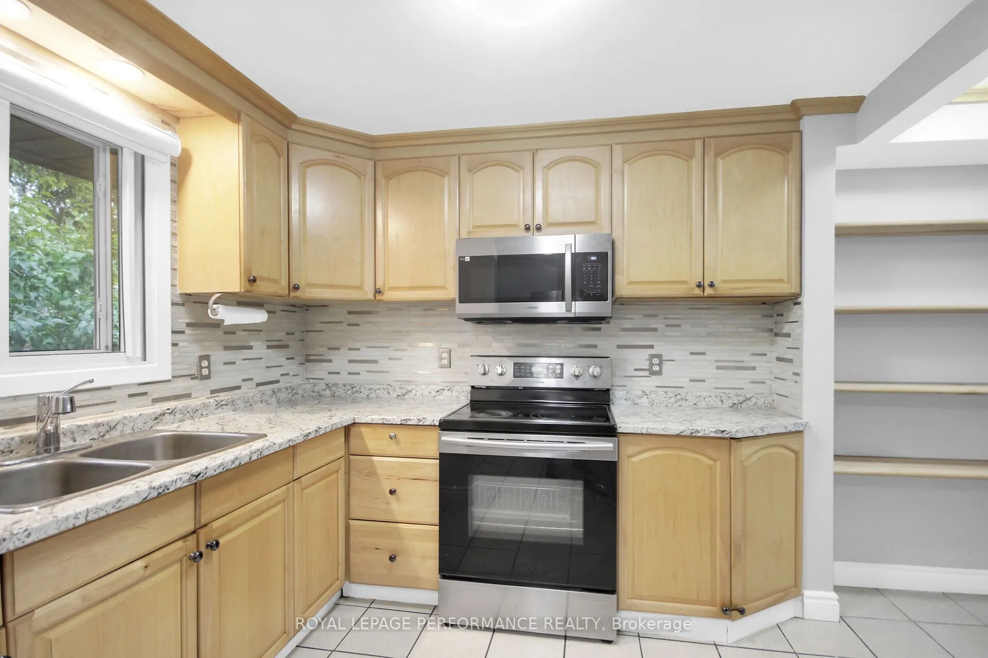 360 Woodfield Drive, #21
