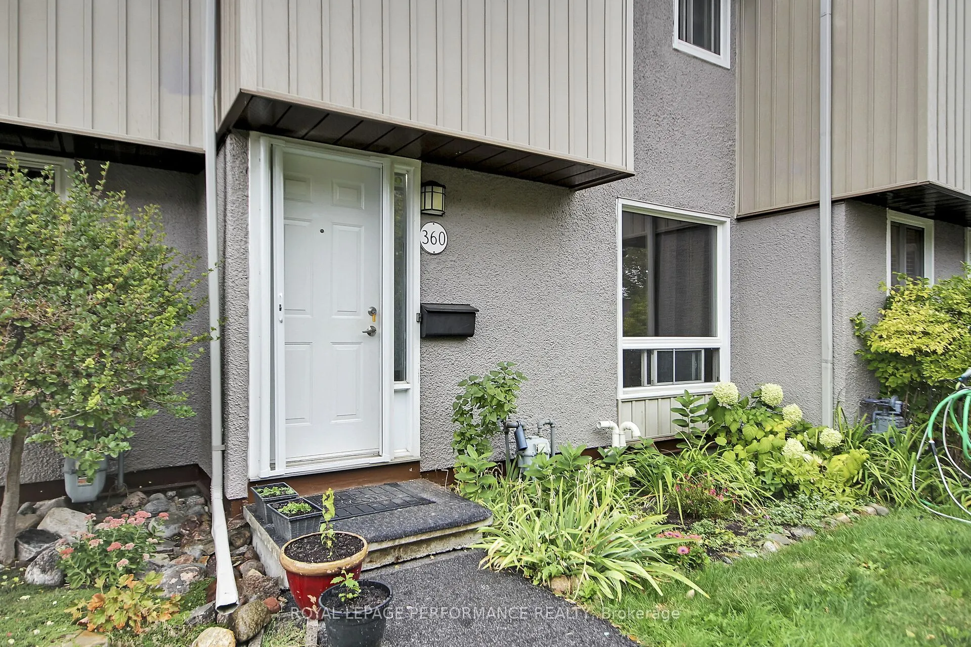 360 Woodfield Drive, #21