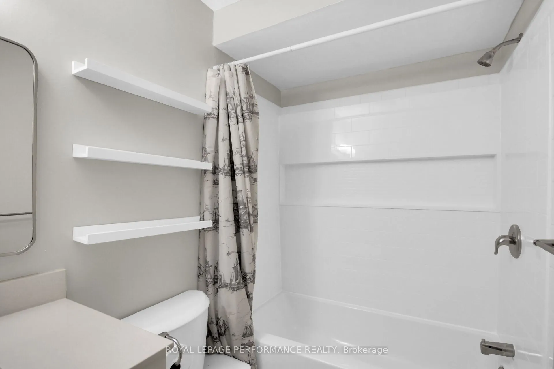 360 Woodfield Drive, #21