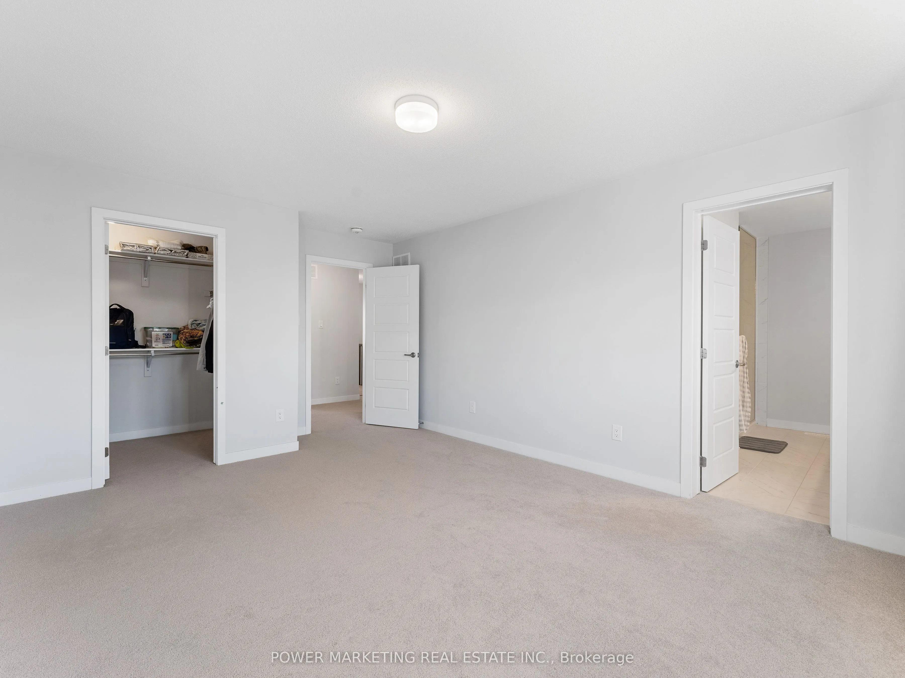 1017 Curraglass Walk