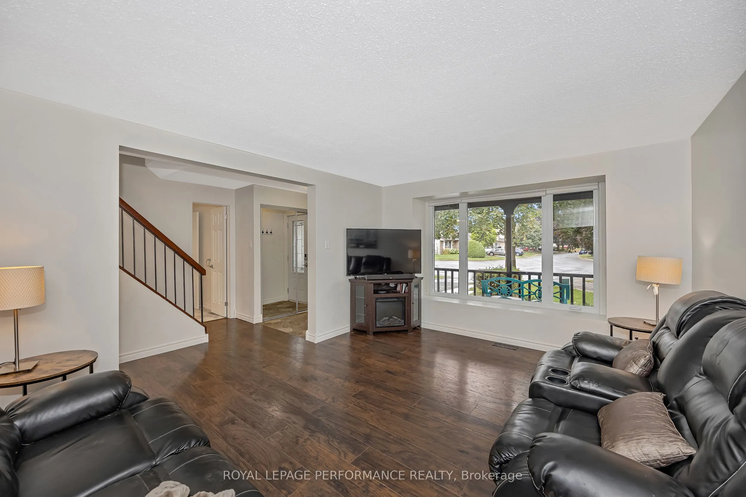 461 Duvernay Drive